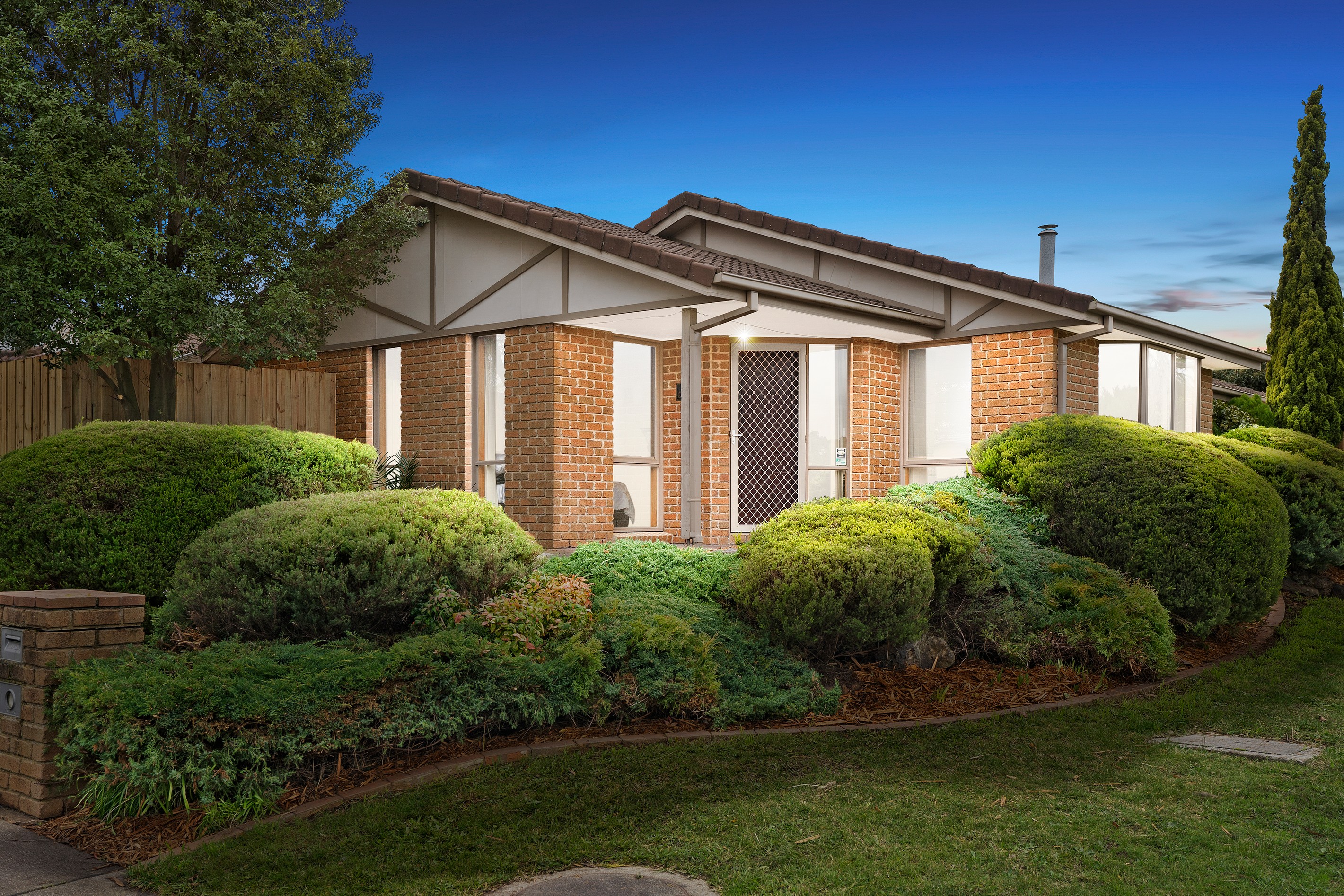 1 Constance Close, Lysterfield, VIC 3156
