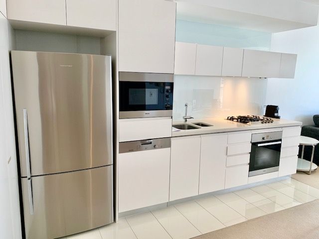 21103/21 Elizabeth Avenue, Broadbeach, QLD 4218