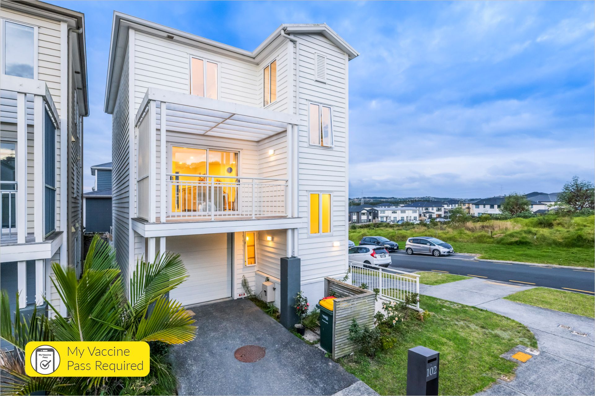 102 Arrowsmith Drive, Flat Bush, Manukau City