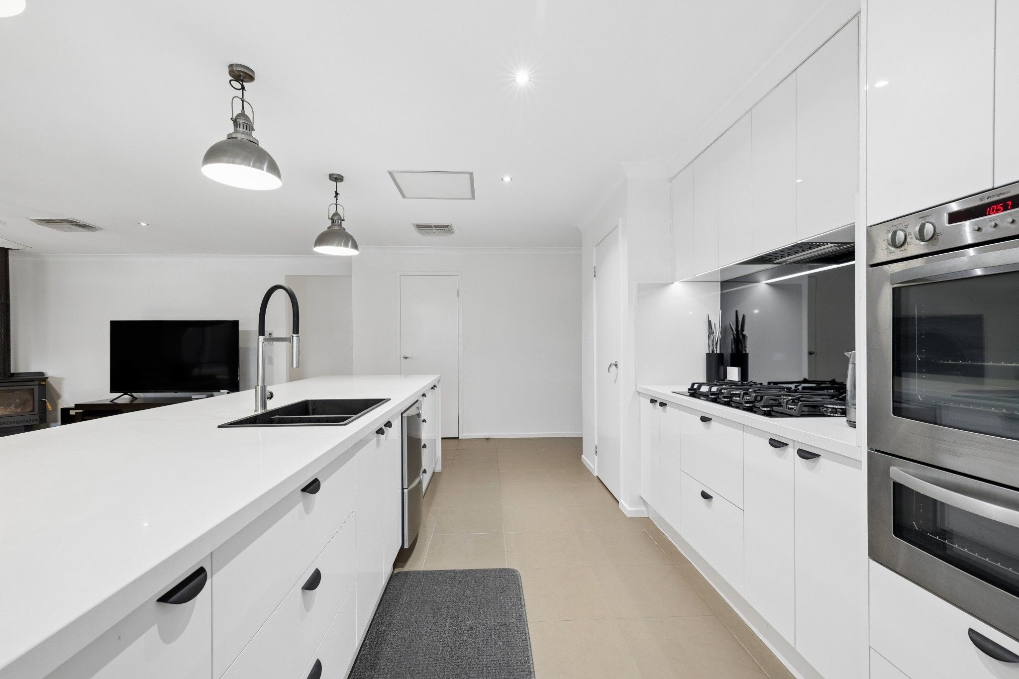70 Hindmarsh Drive — photo 5 of 27