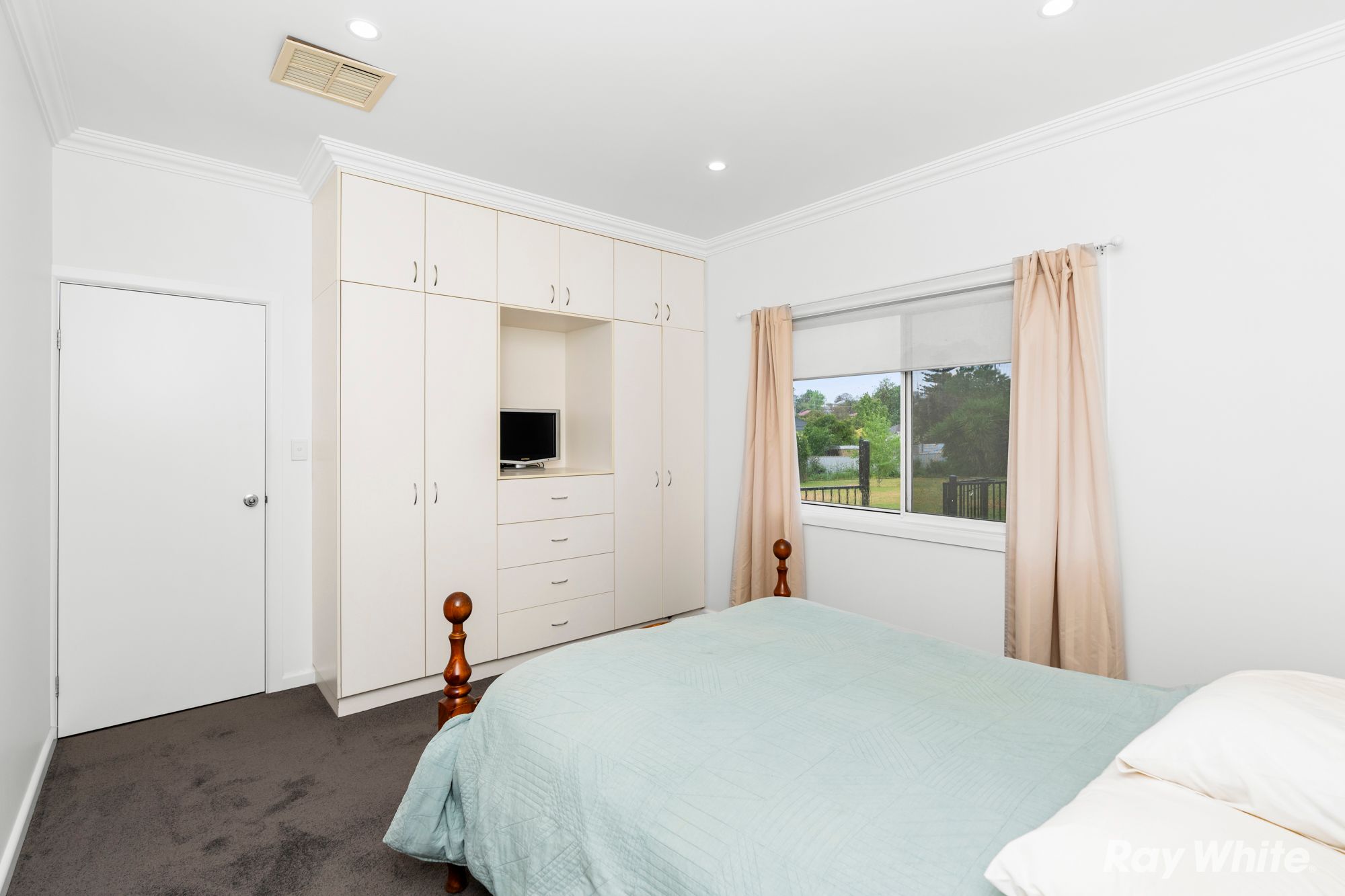 17 Scherger Place — photo 10 of 19