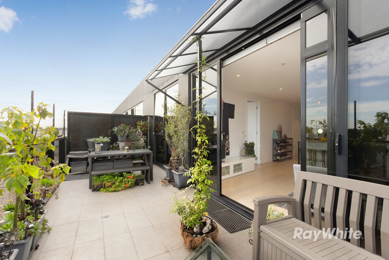 401/276 Neerim Road, Carnegie, VIC 3163