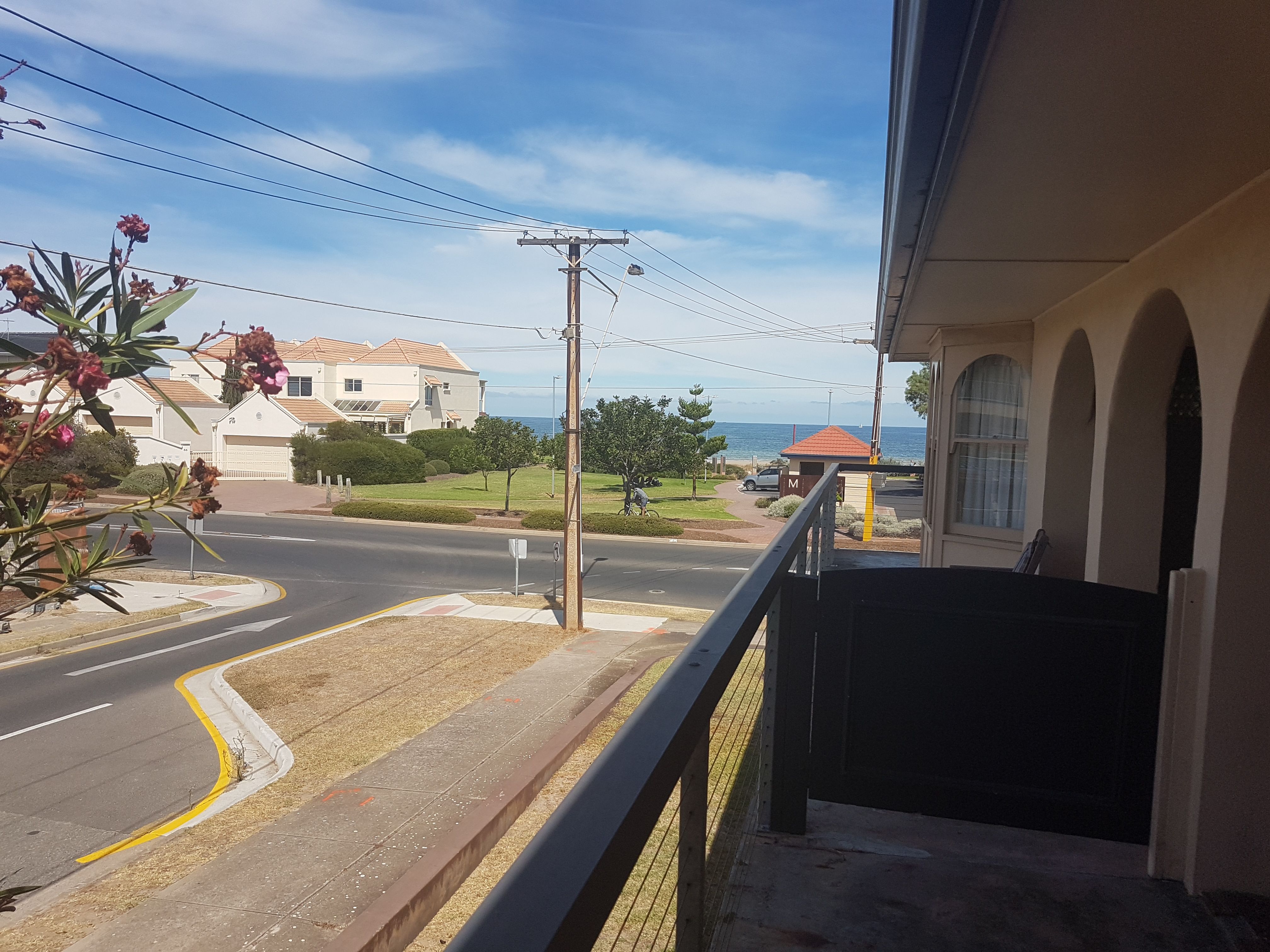 2/122 Seaview Road, Henley Beach South, SA 5022