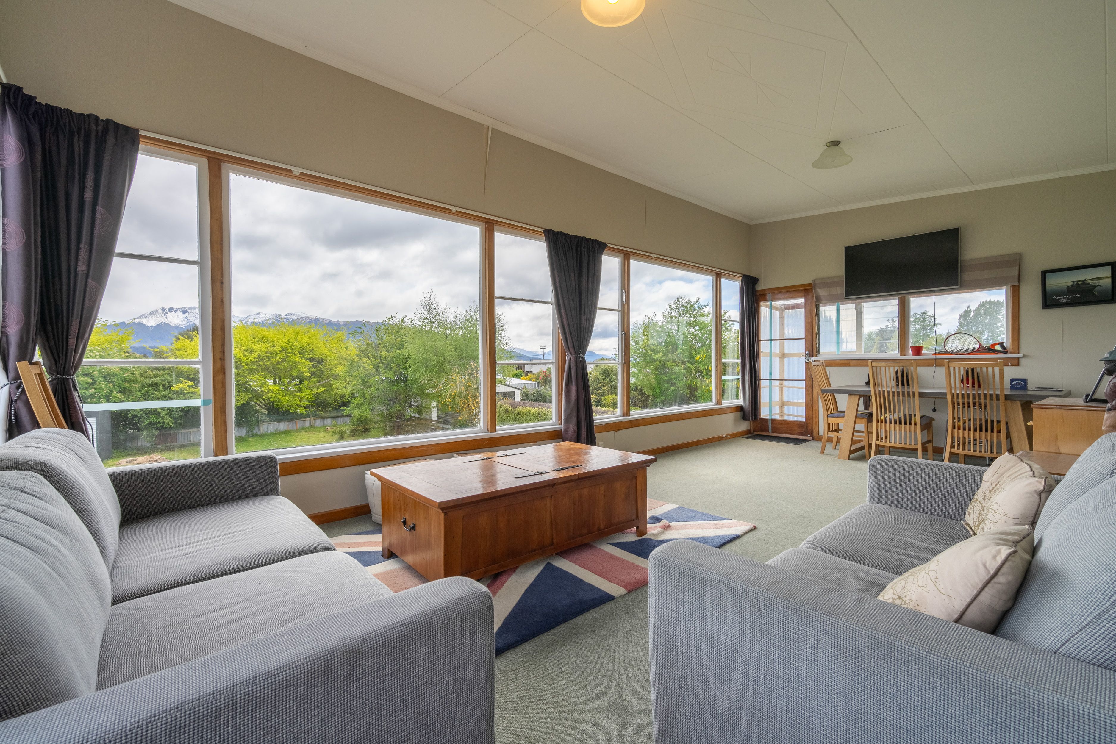 33 McKerrow Street, Te Anau, Southland District