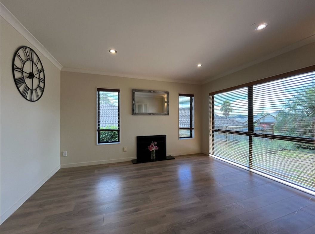 19 Dressage Lane, Greenhithe, North Shore City