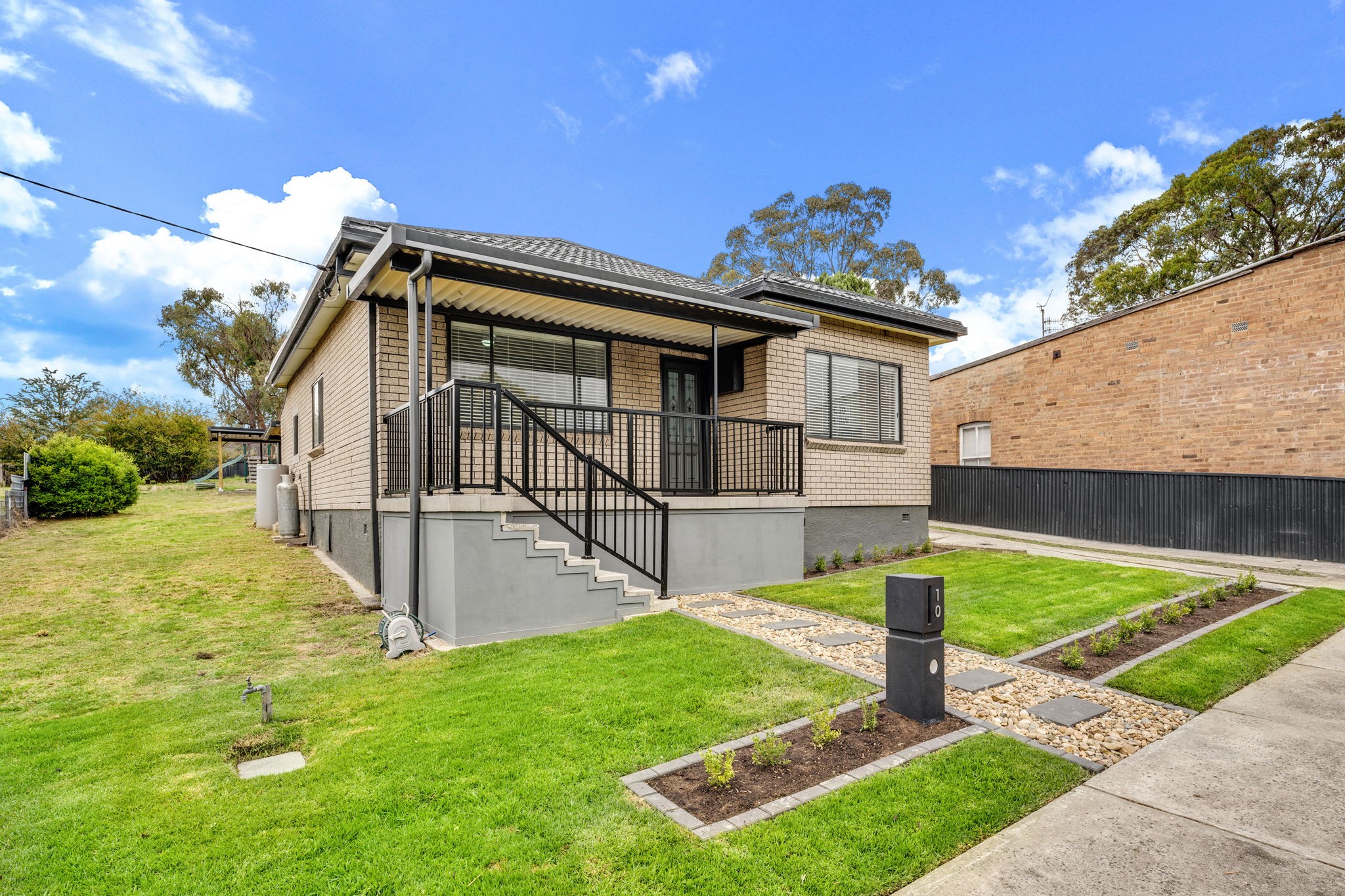 10 Railway Avenue, Portland, NSW 2847