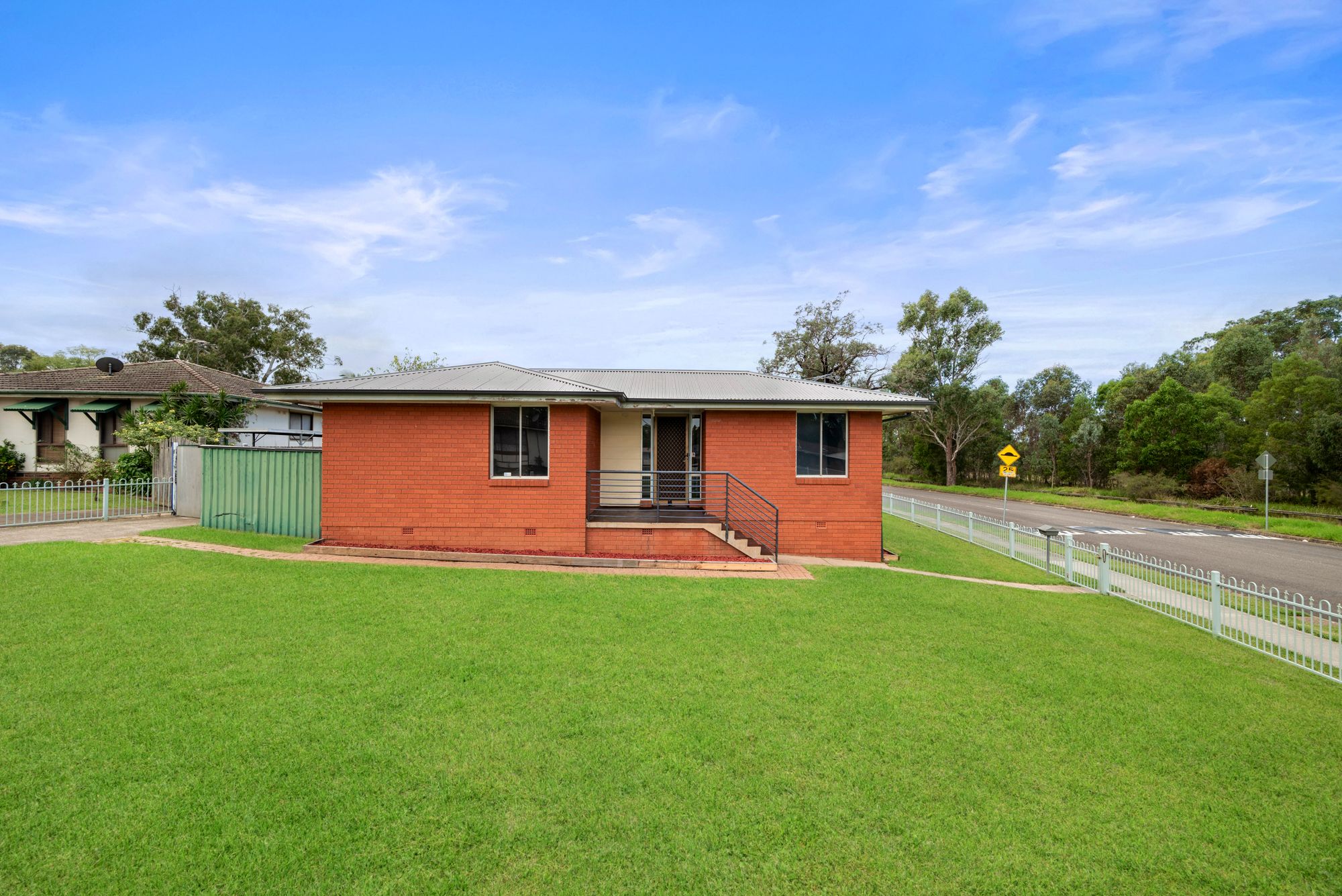 10 Peppin Crescent, Airds, NSW 2560