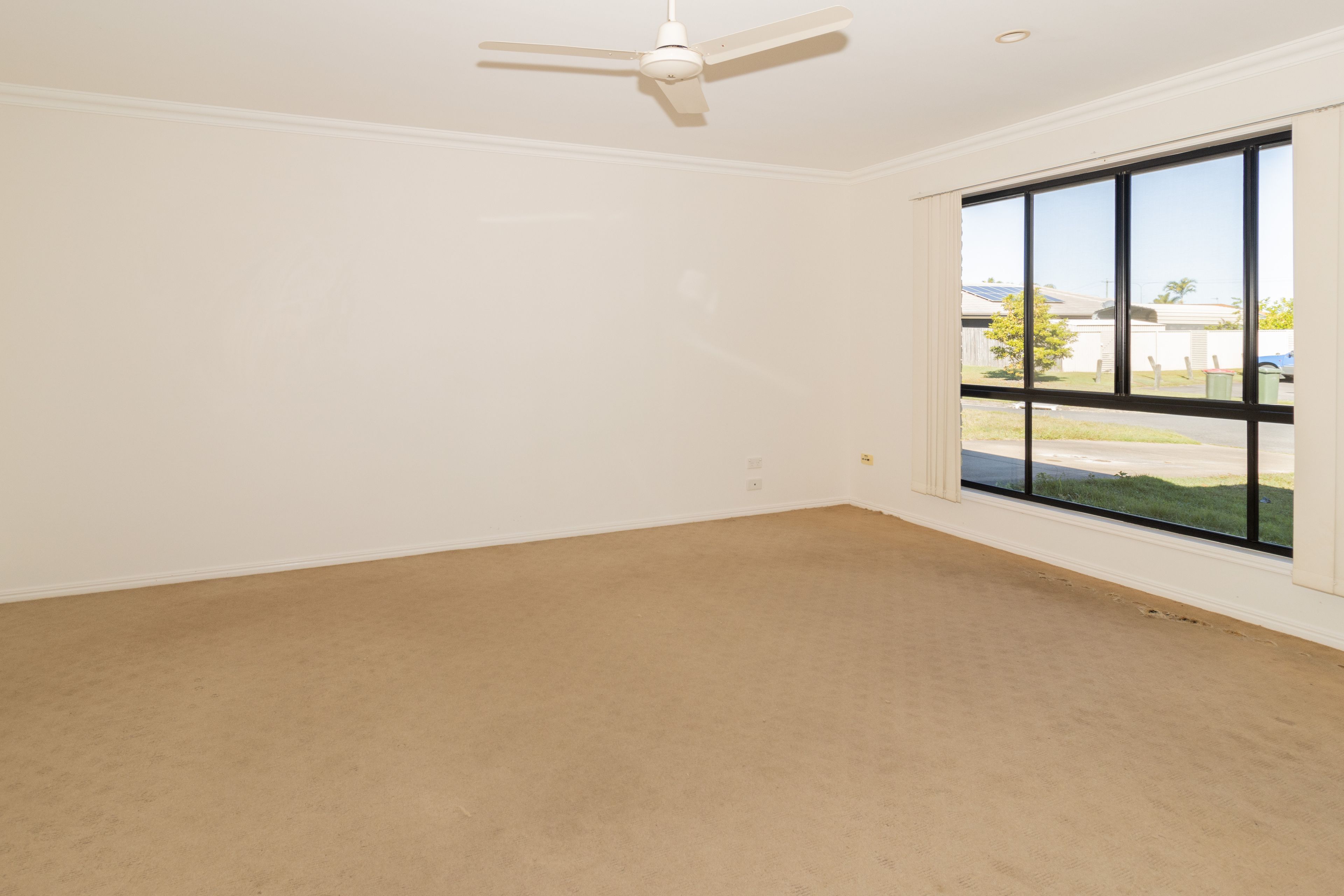 2 Isis Court, Eli Waters, QLD 4655