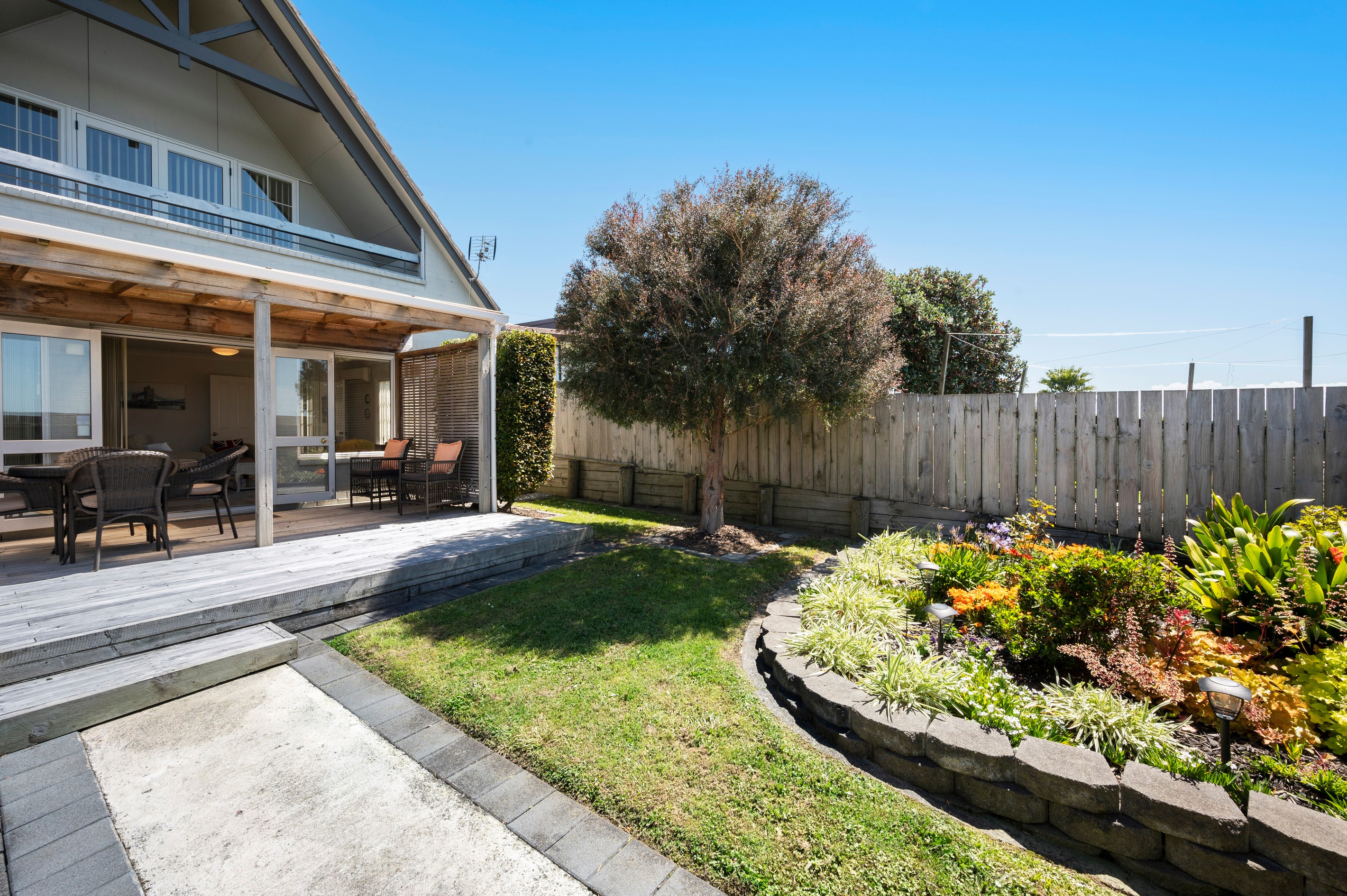 20 Earnslaw Crescent, Flat Bush, Manukau City