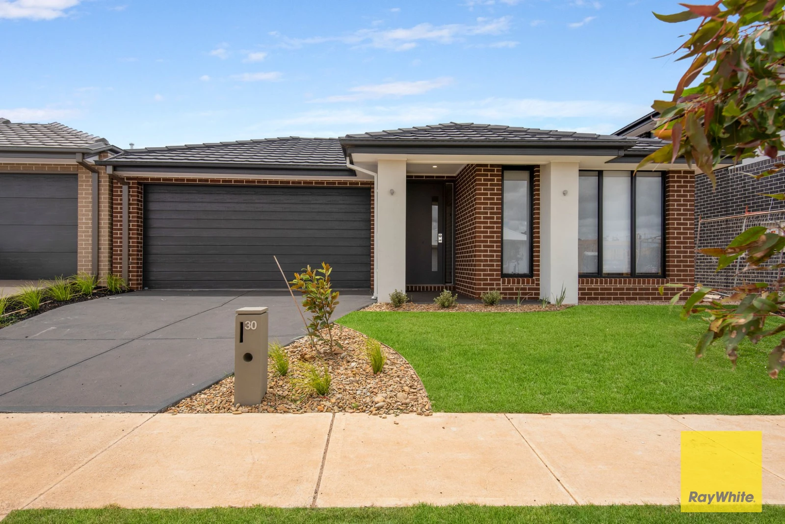 30 Bishopgate Boulevard, BONNIE BROOK, VIC 3335