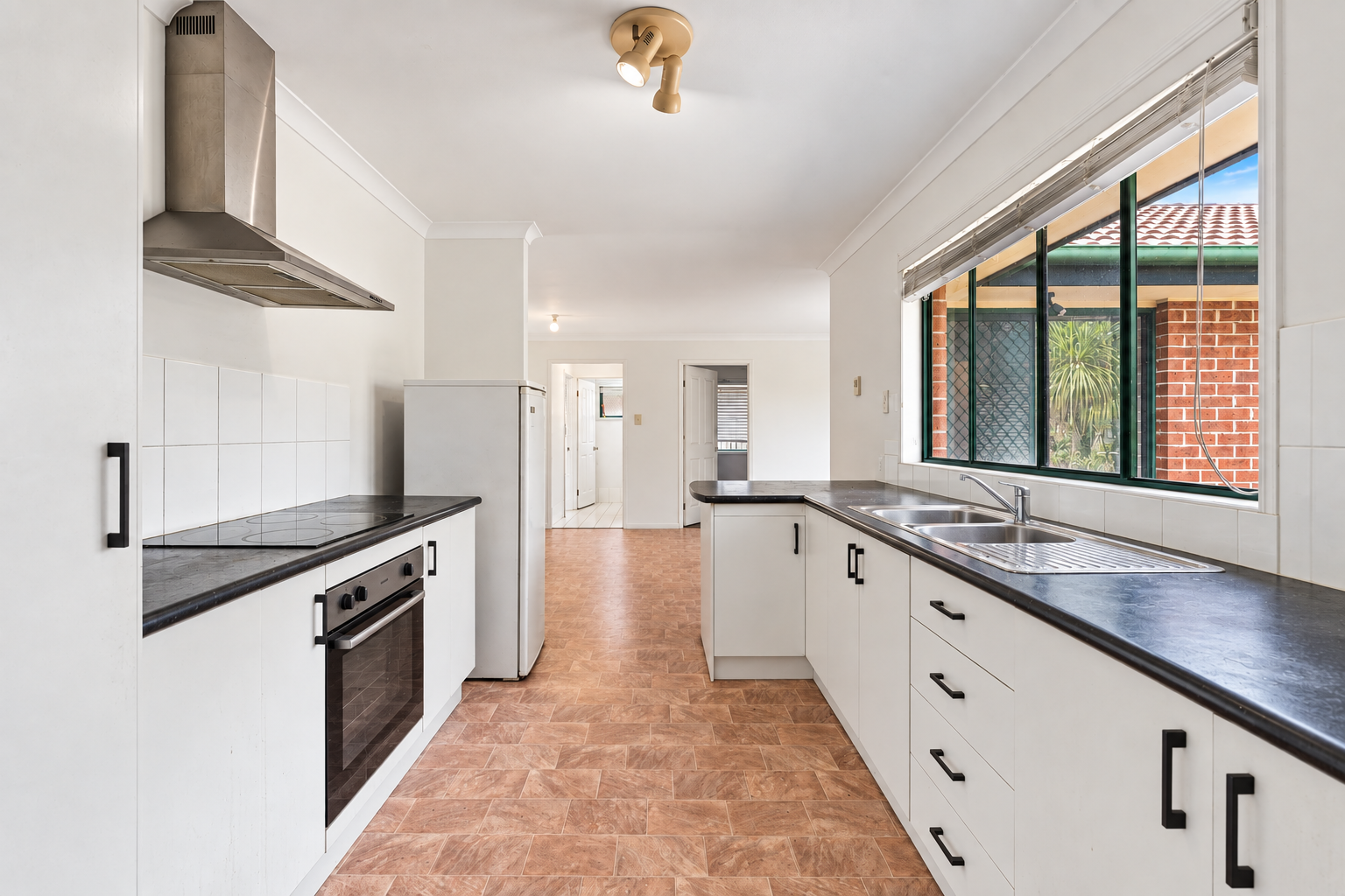 7 Craig Street — photo 4 of 13