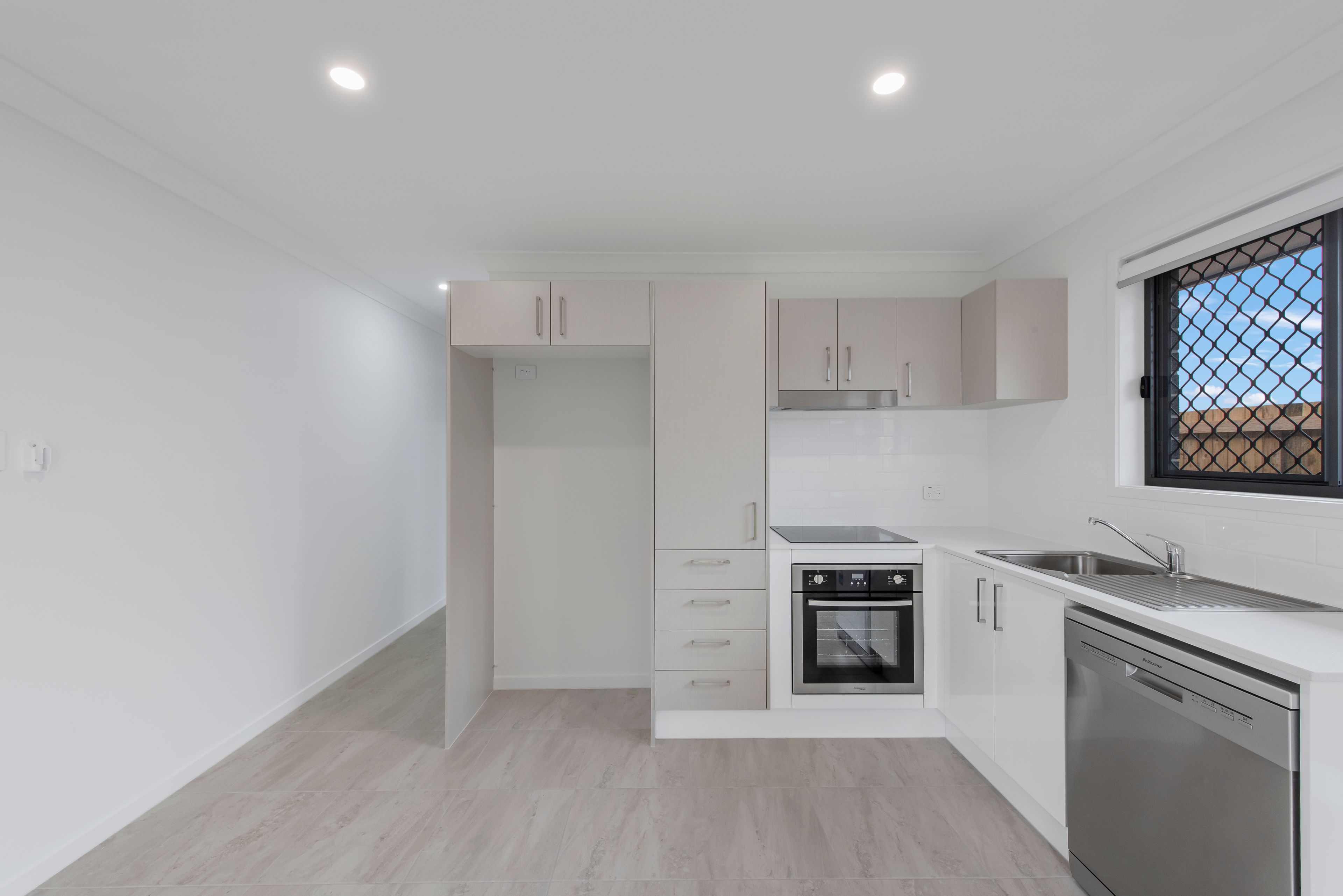 23B Dominique Way, Flinders View, QLD 4305