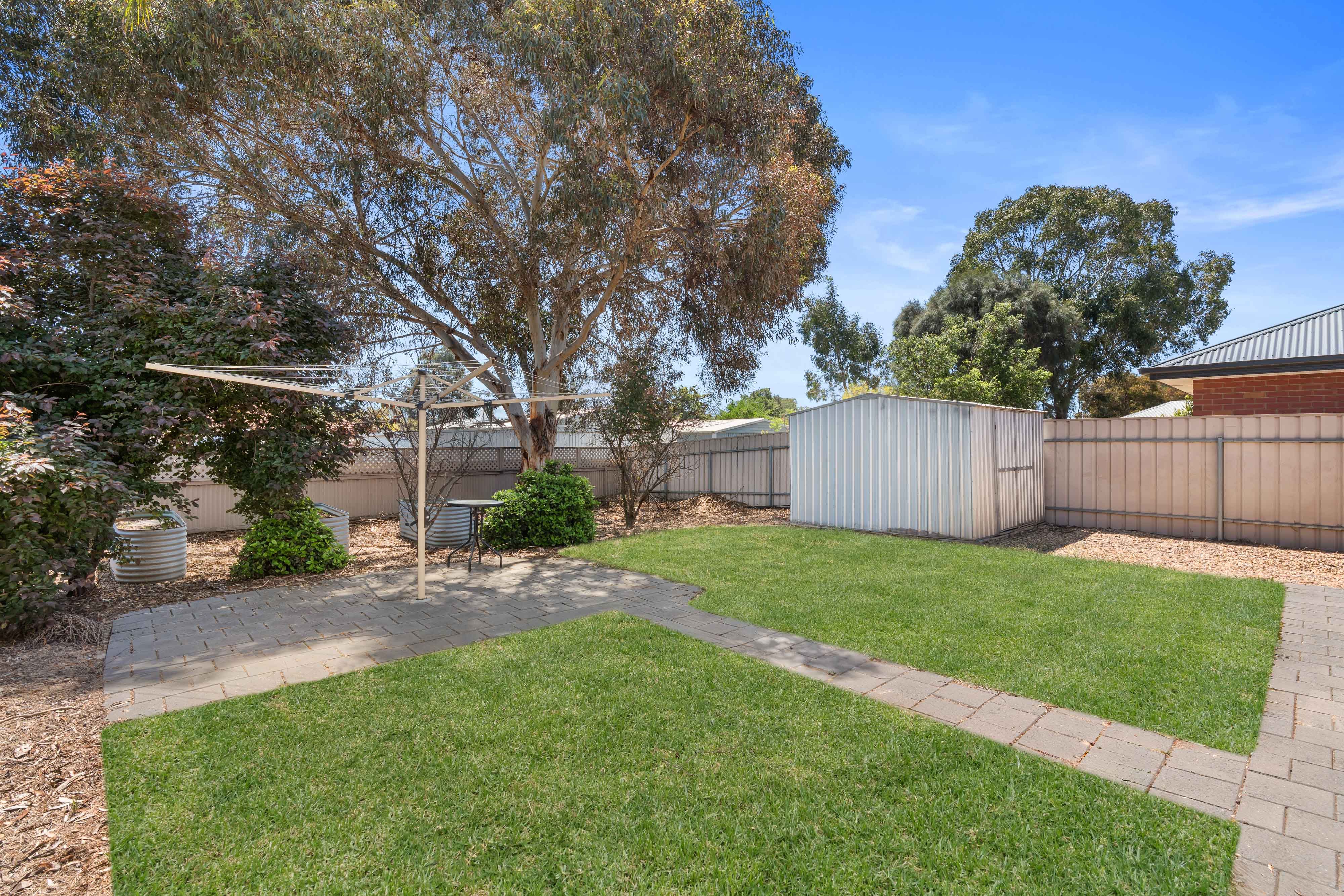9 Hennig Street — photo 14 of 15