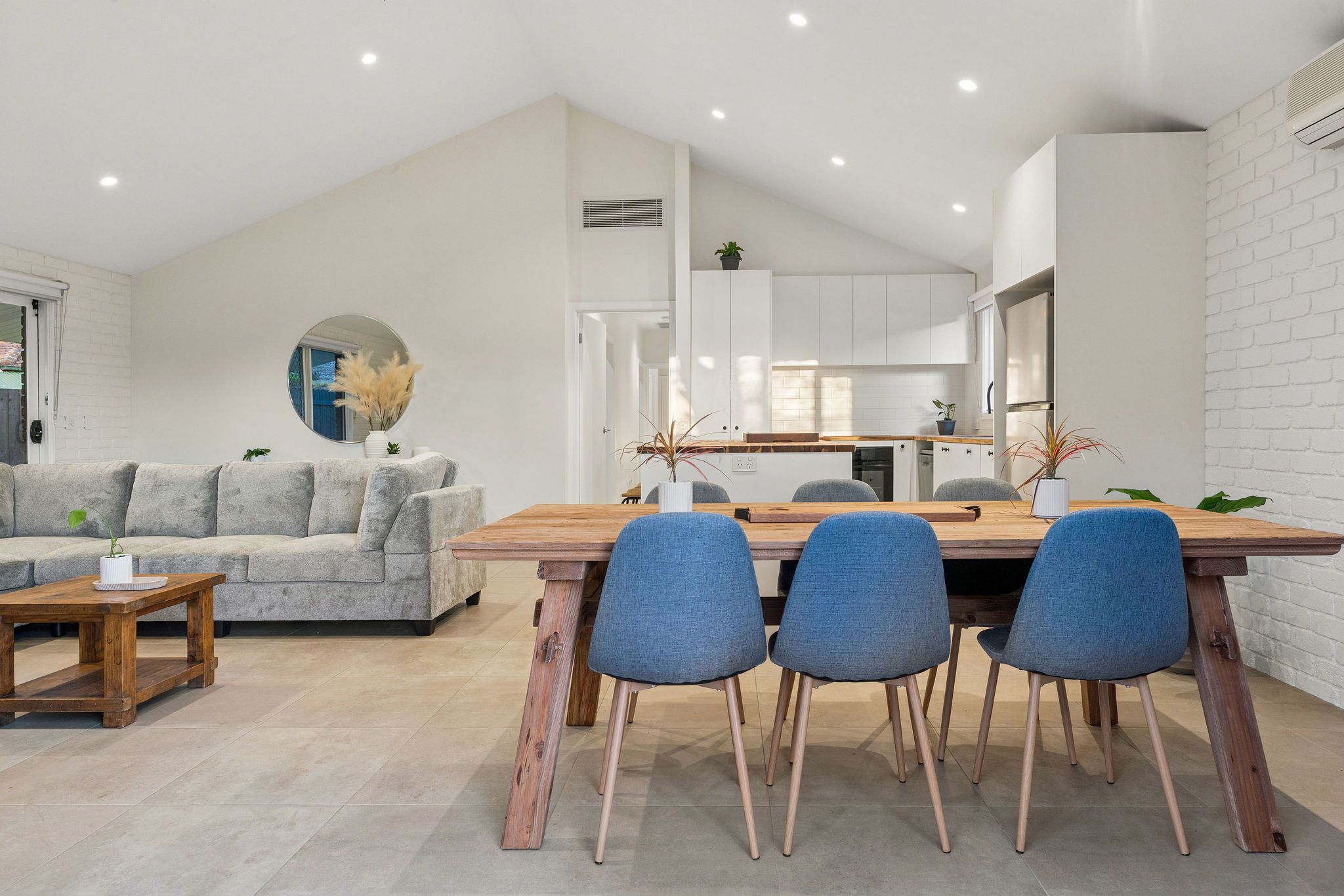 7 Landstead Court — photo 5 of 21