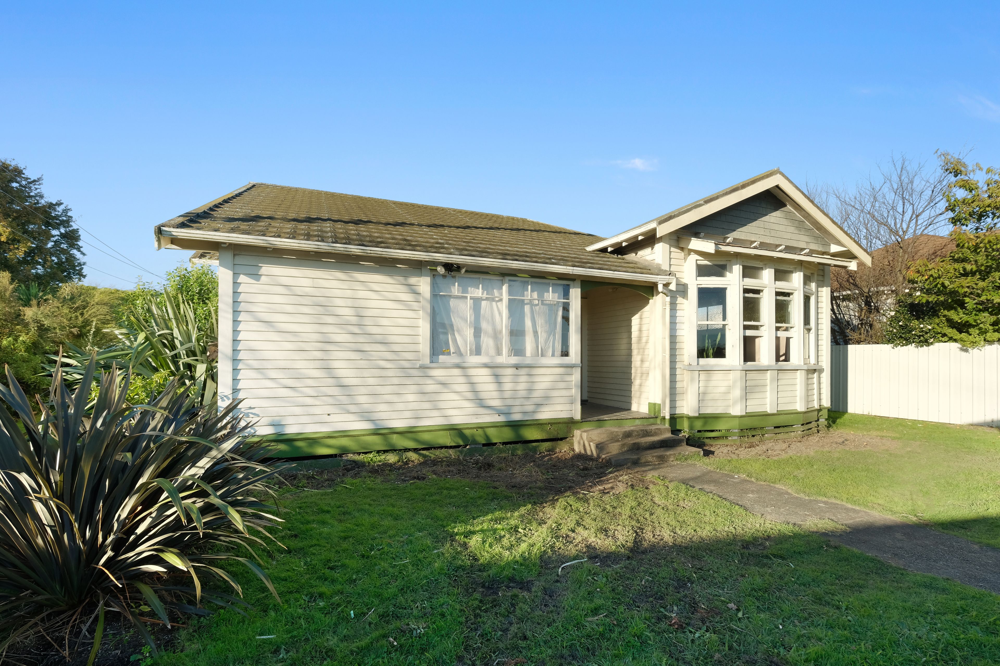 177 Stout Street, Mangapapa, Gisborne District 4010 Leased House