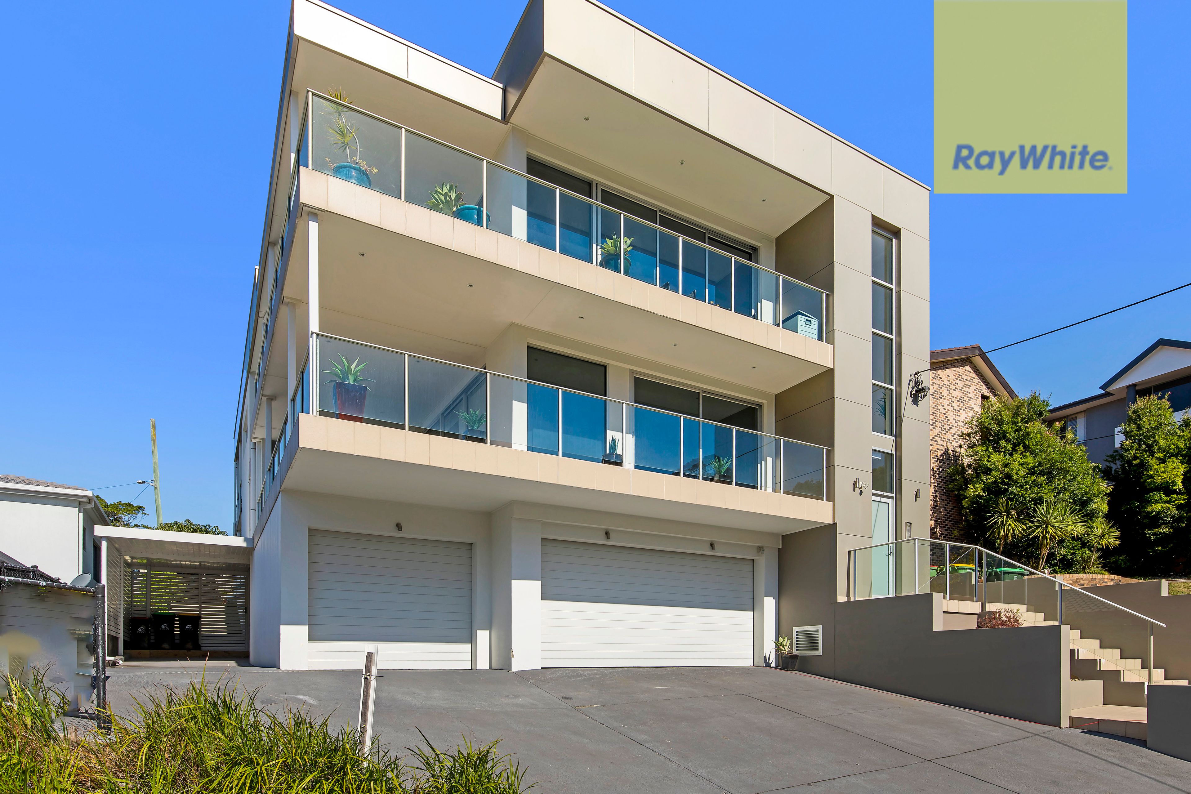 18 Campbell Crescent, Terrigal NSW 2260