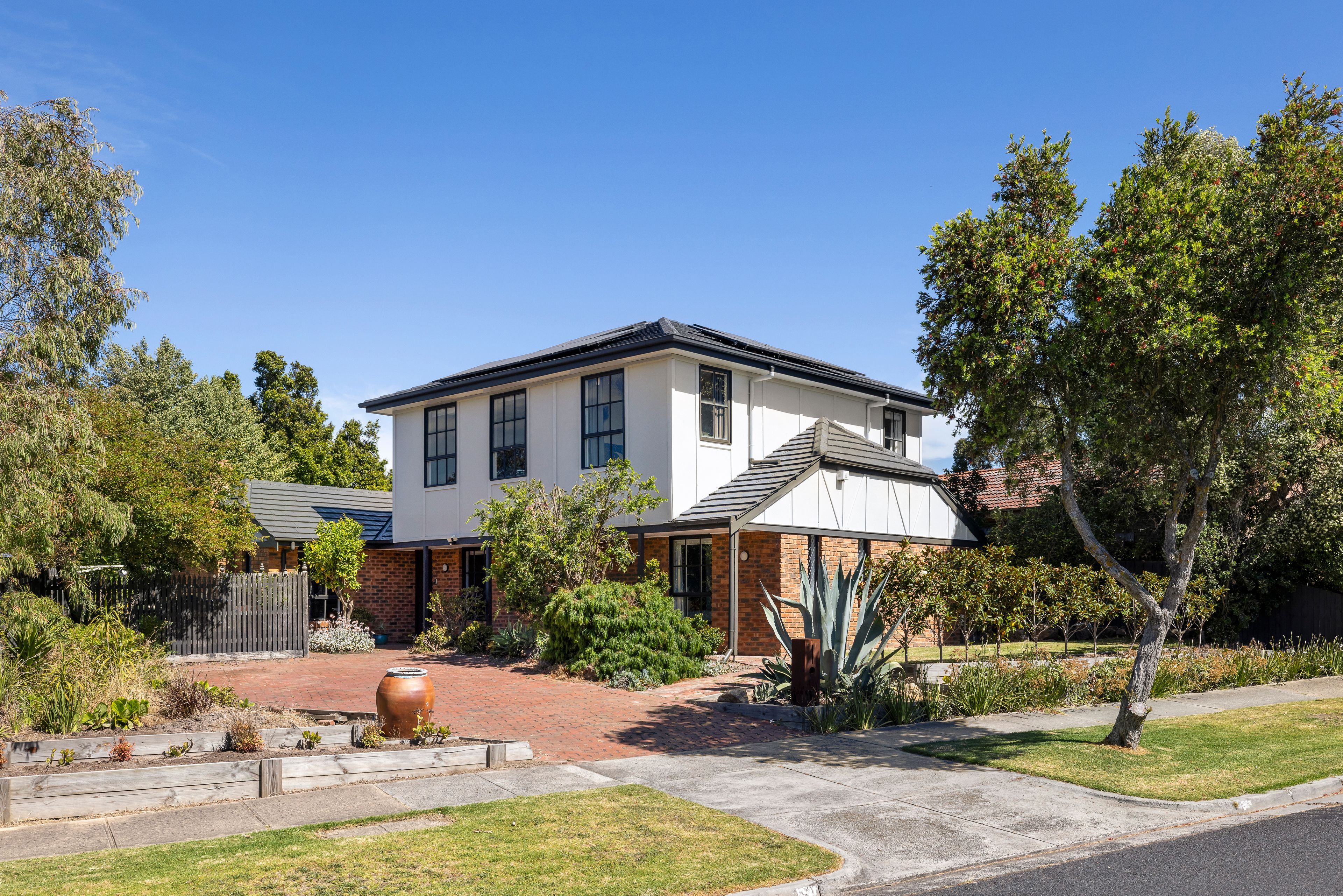 281 Heatherhill Road, Frankston VIC 3199