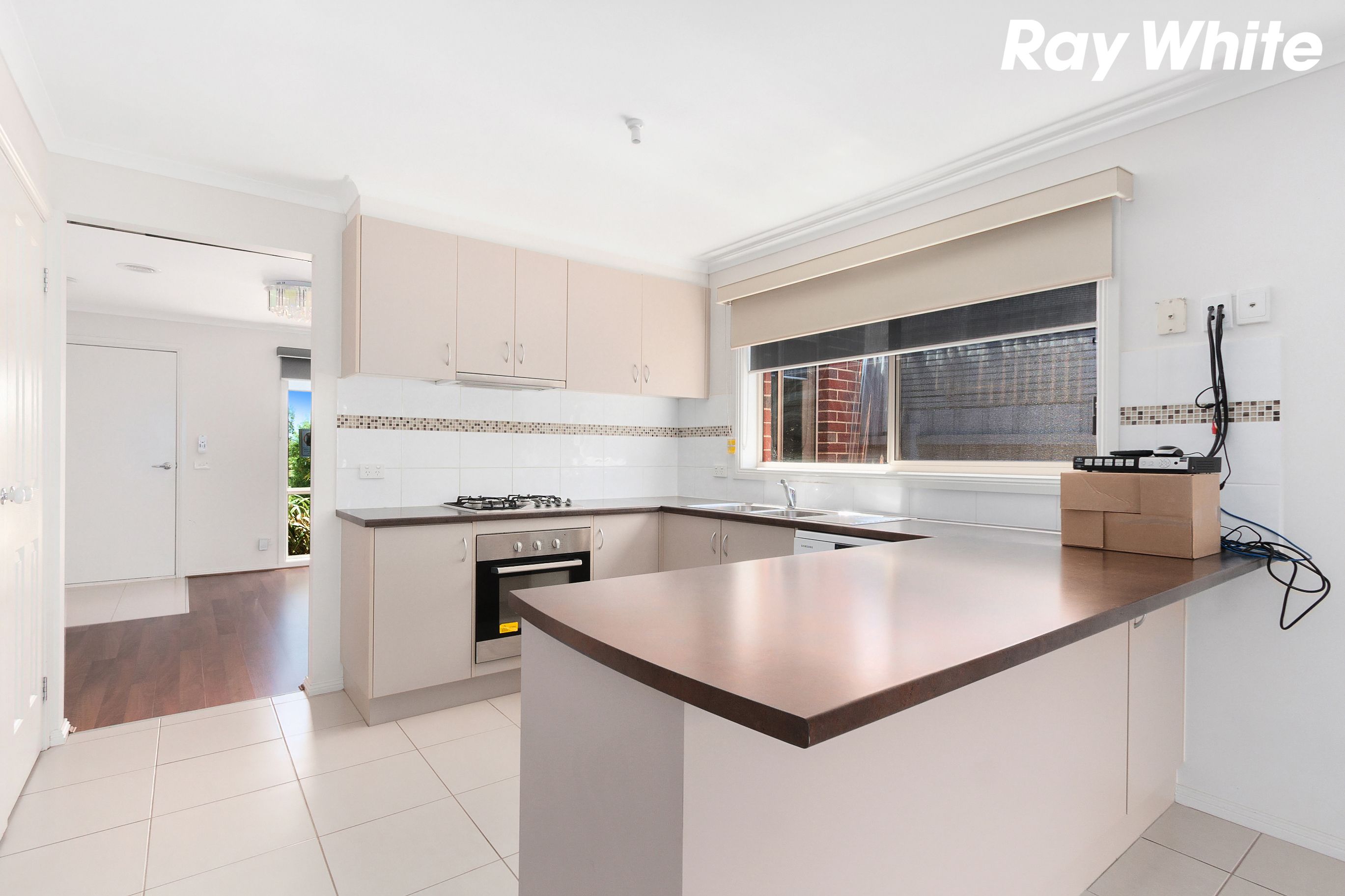 29 Currawong Crescent, Pakenham, VIC 3810