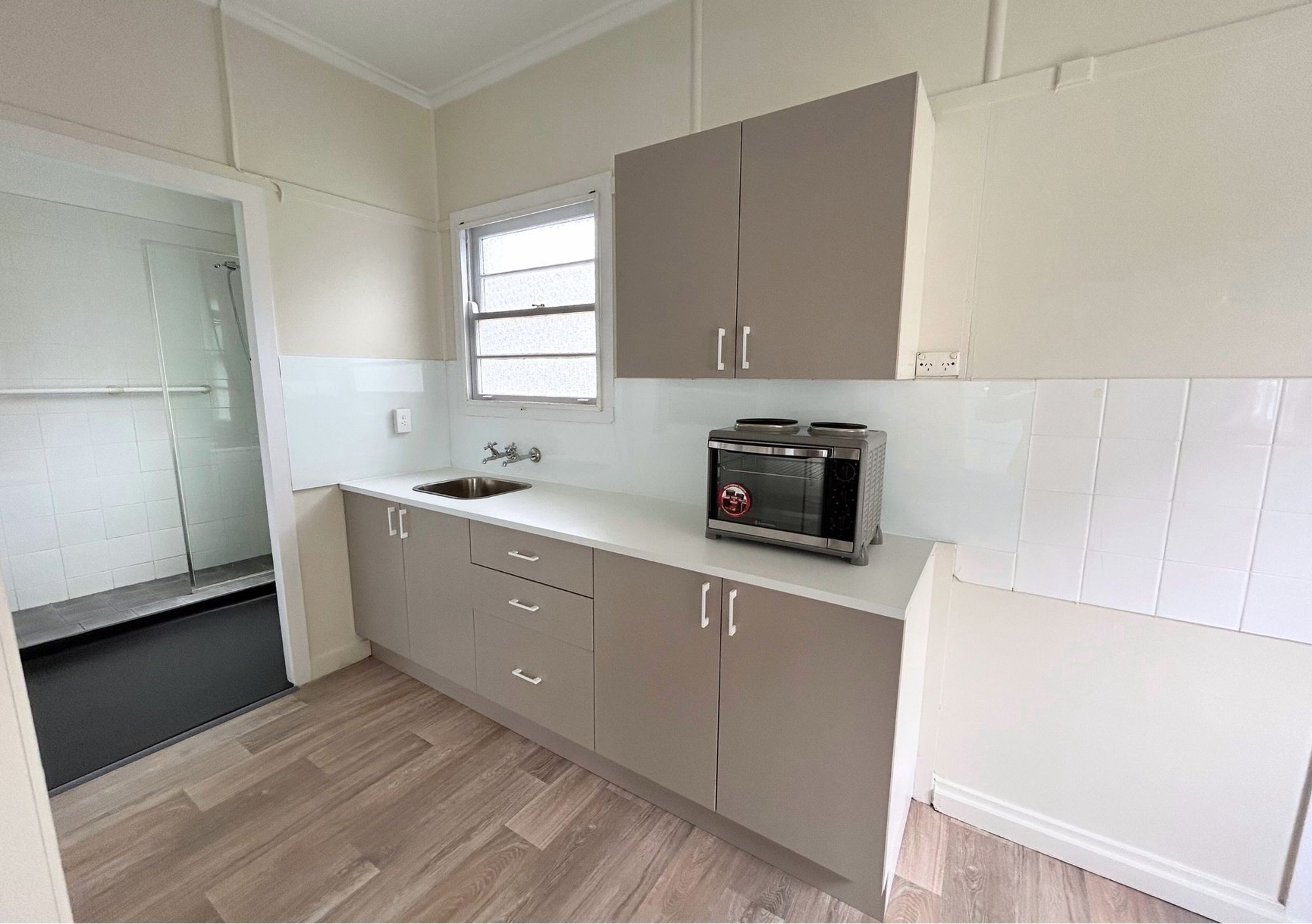 3/4 Dix Street, Redcliffe, QLD 4020