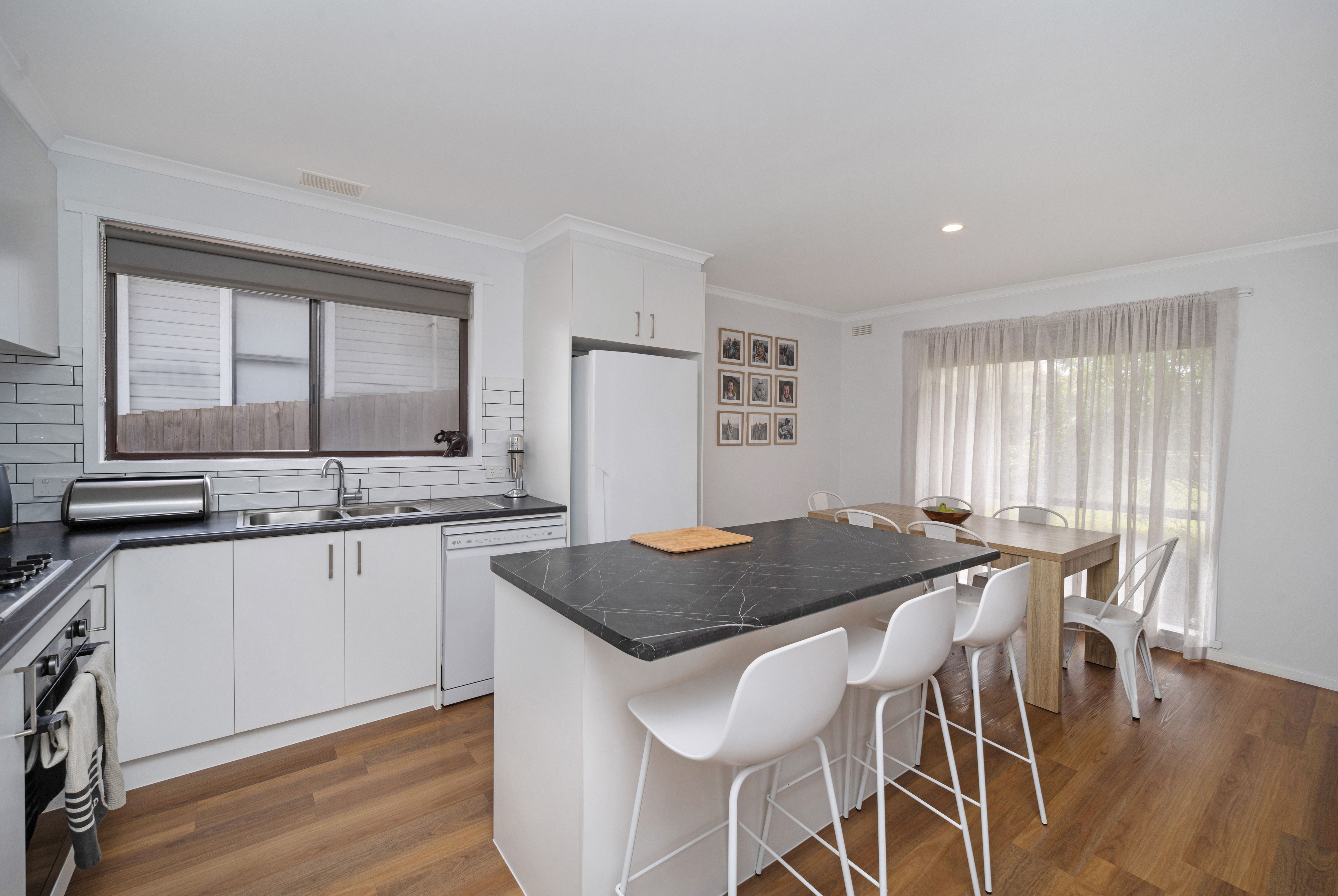 165 Merrivale Drive — photo 3 of 10