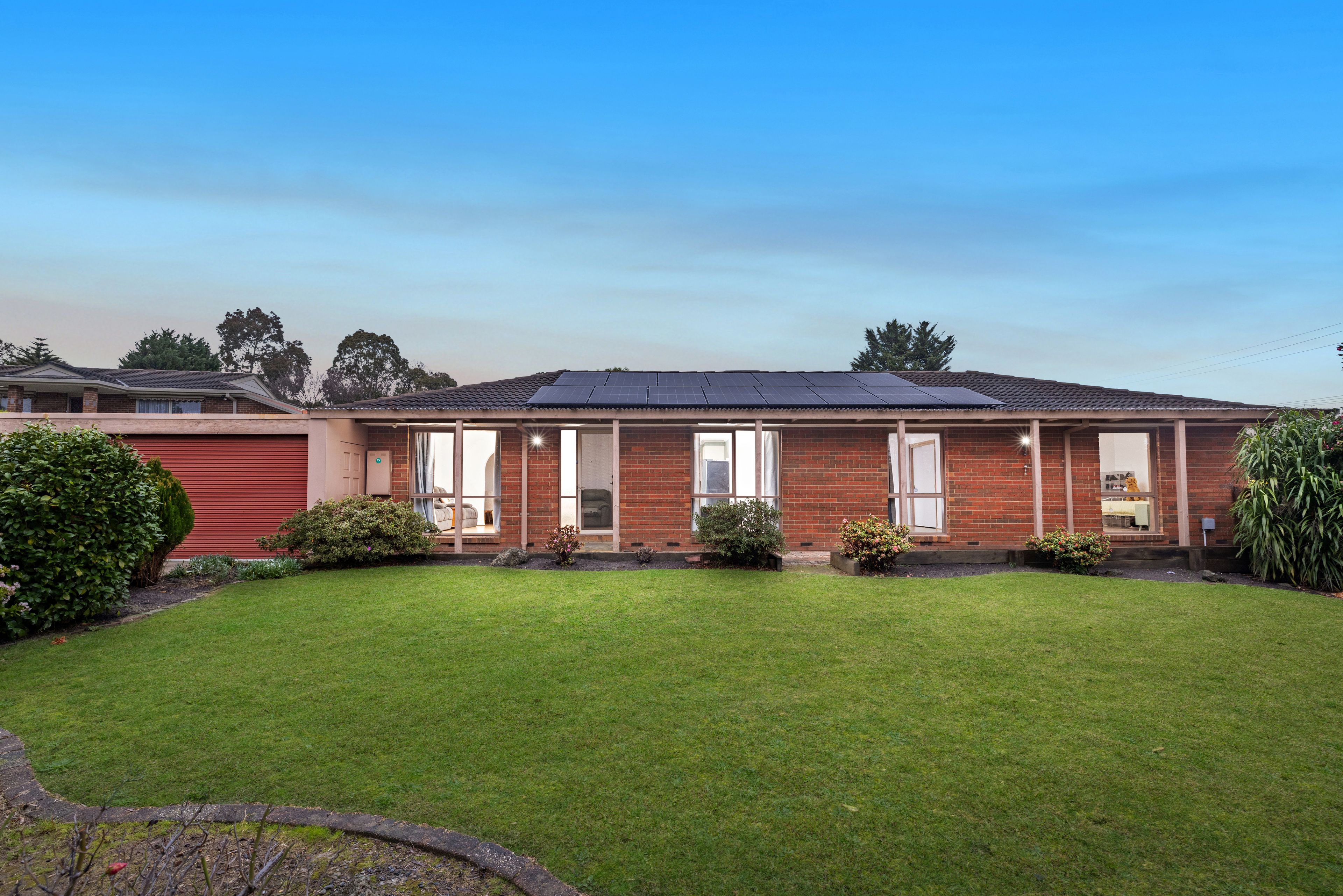 13 David Close — photo from Ray White Ferntree Gully