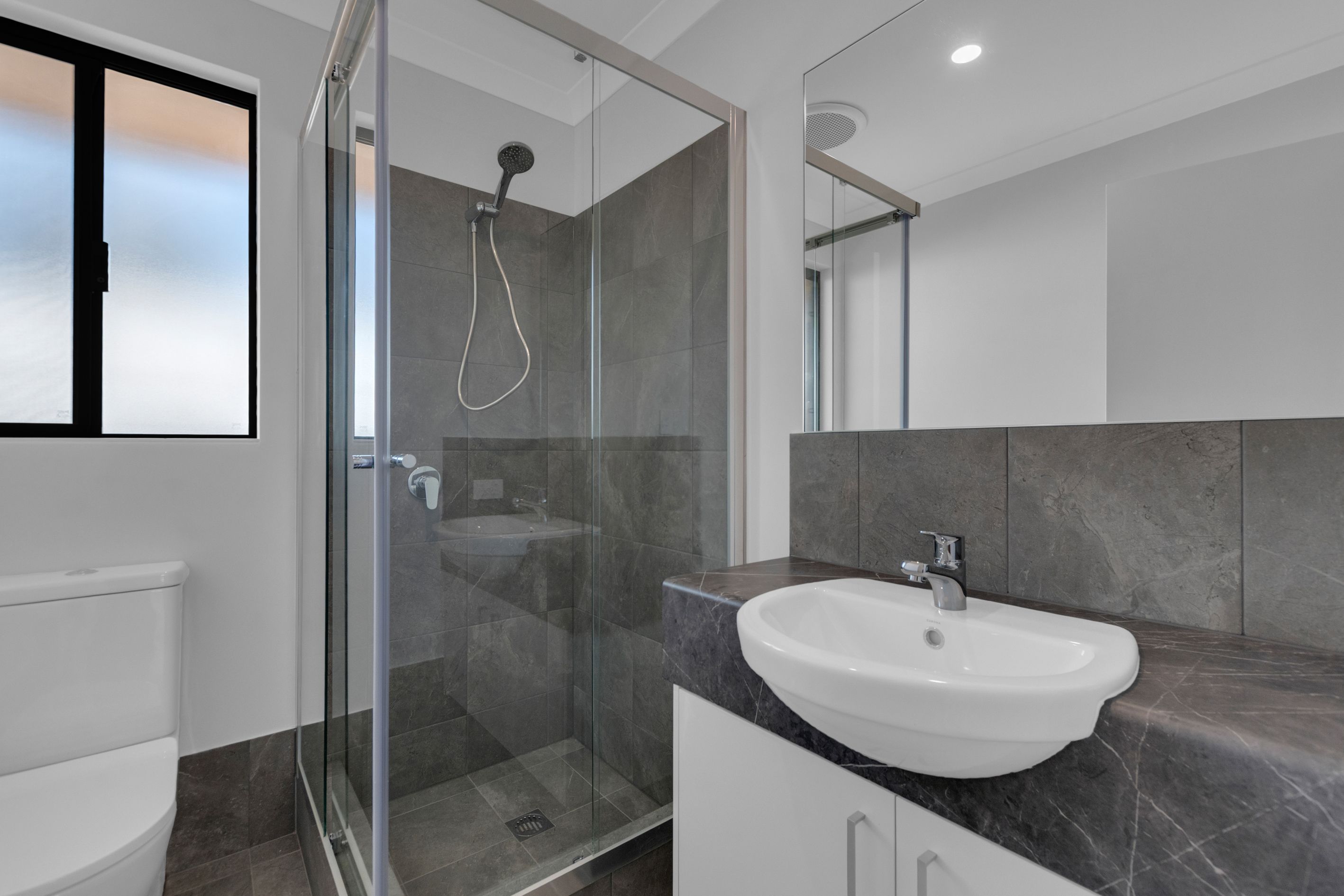 4 Taylor Mews — photo 13 of 16