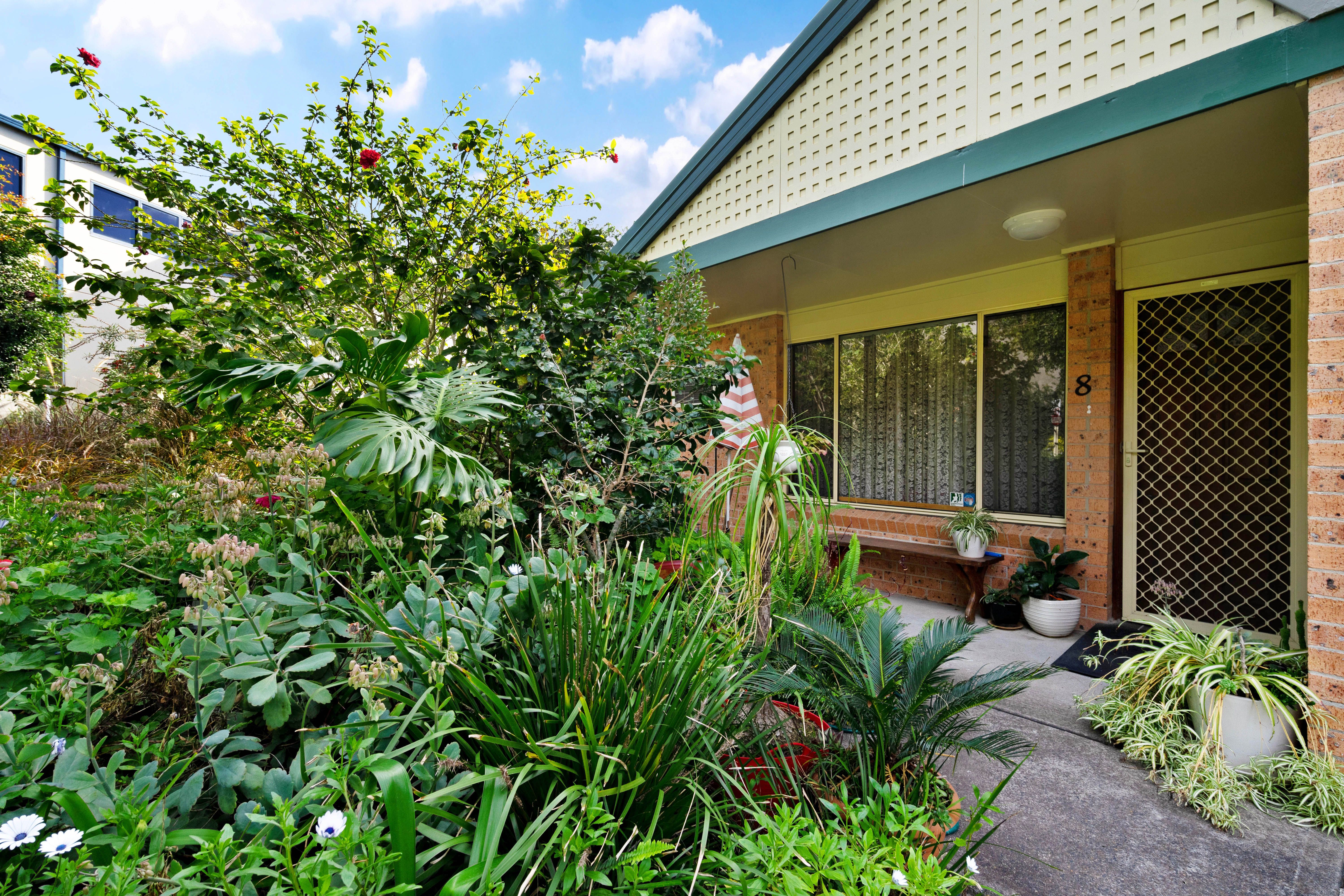 87 Chelmsford Drive