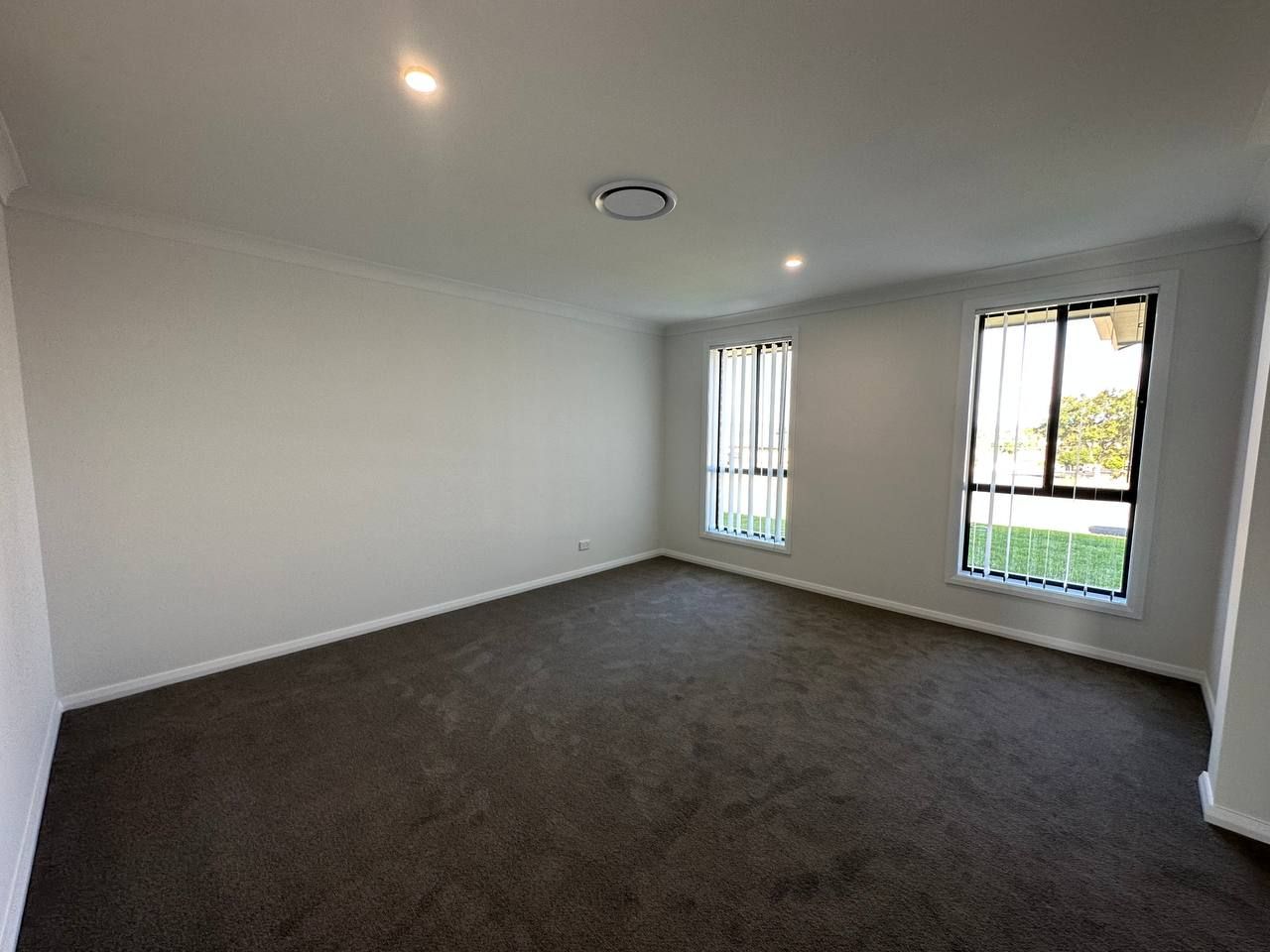 31 Rosewood Avenue, Parkes, NSW 2870