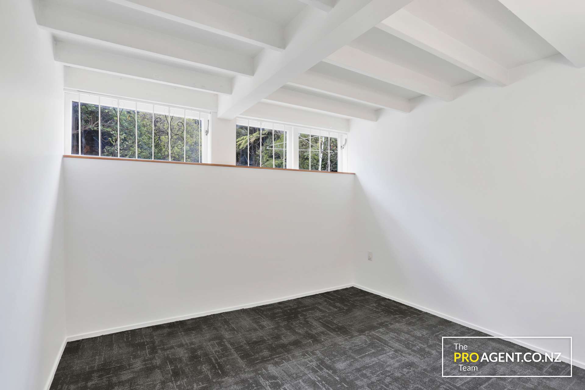 50 Rimutaka Place photo 10