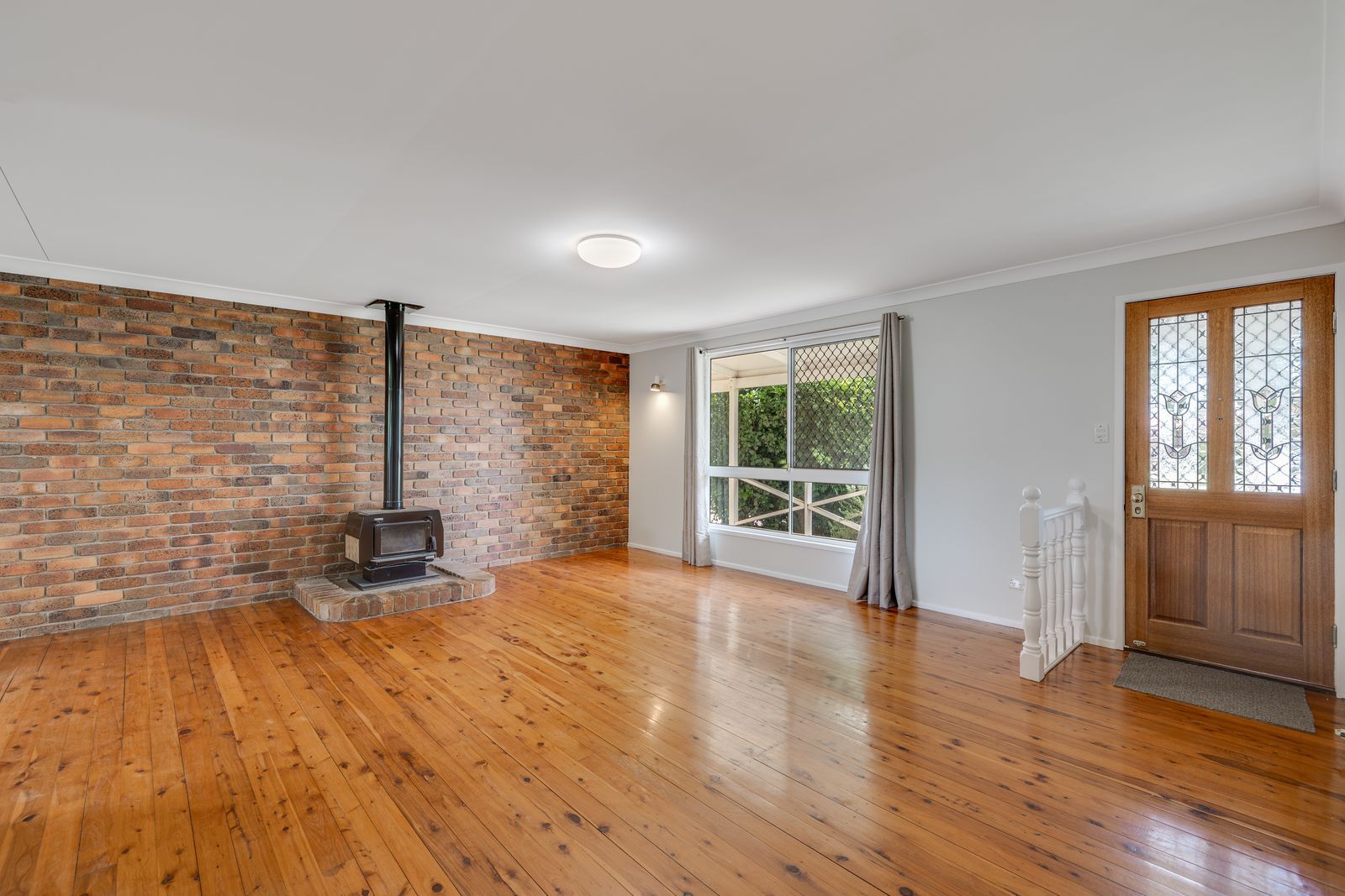 30 Riethmuller Street, Kearneys Spring, QLD 4350