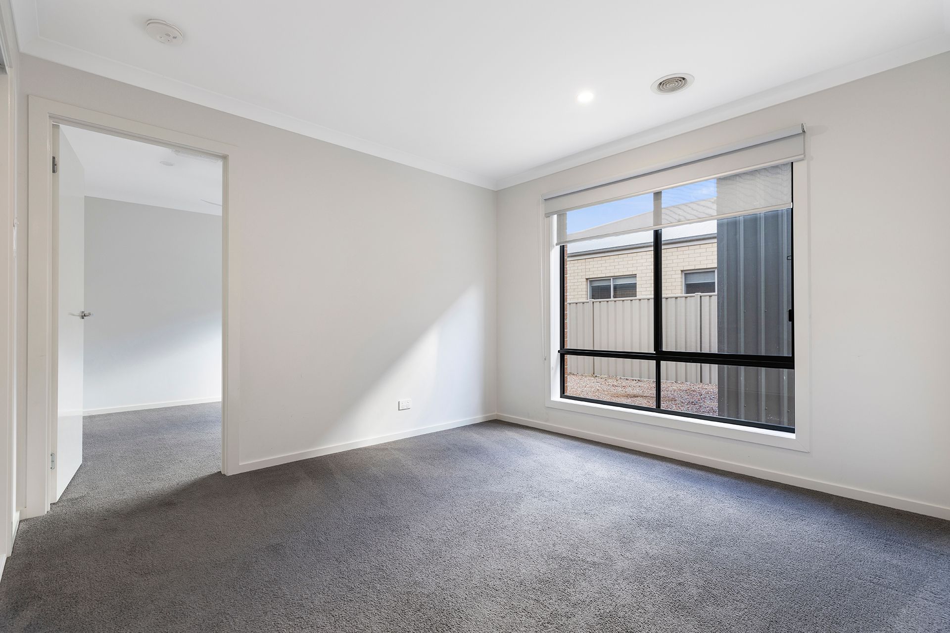 24 Grevillea Street — photo 12 of 21