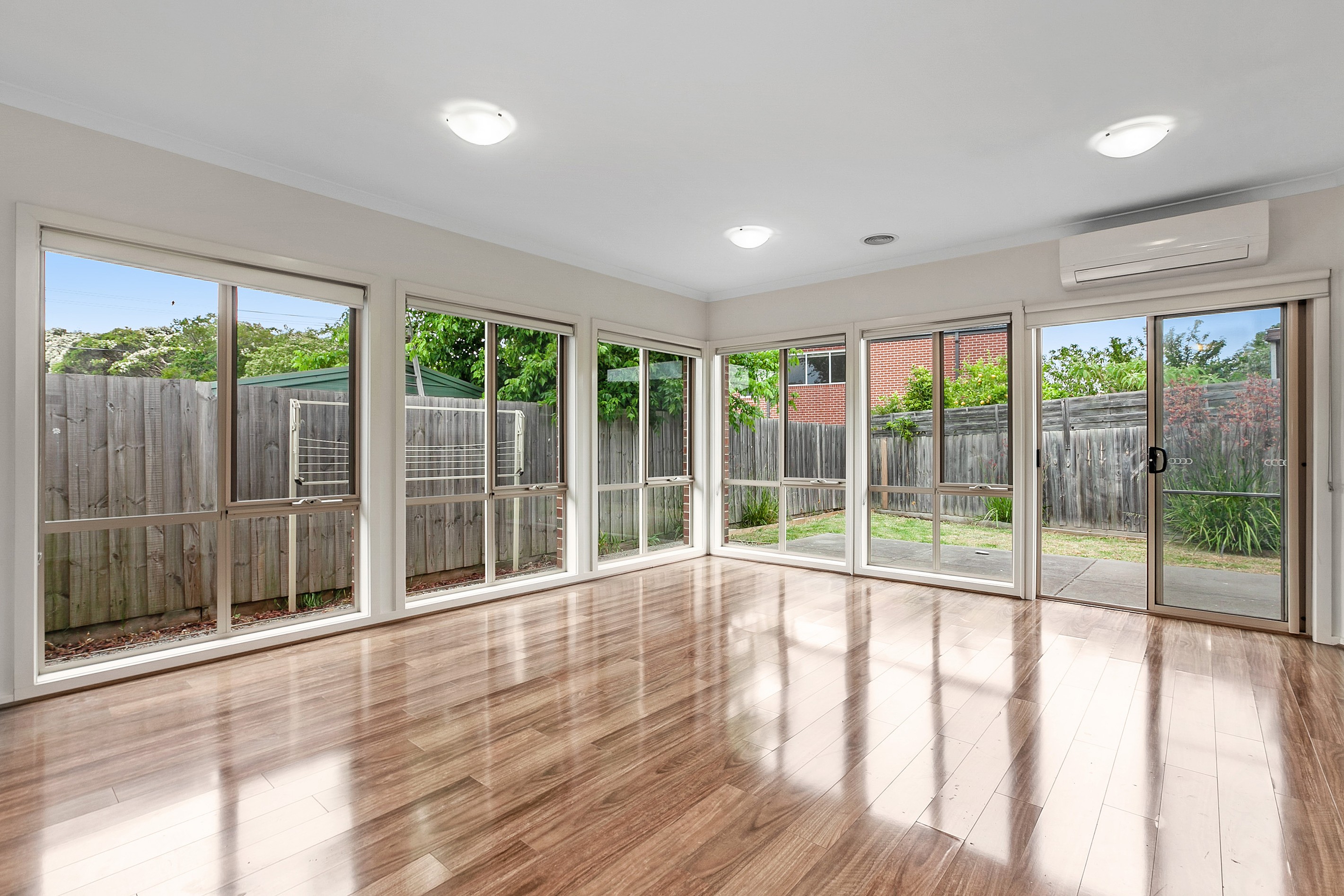 2/69 North Road, Reservoir, VIC 3073