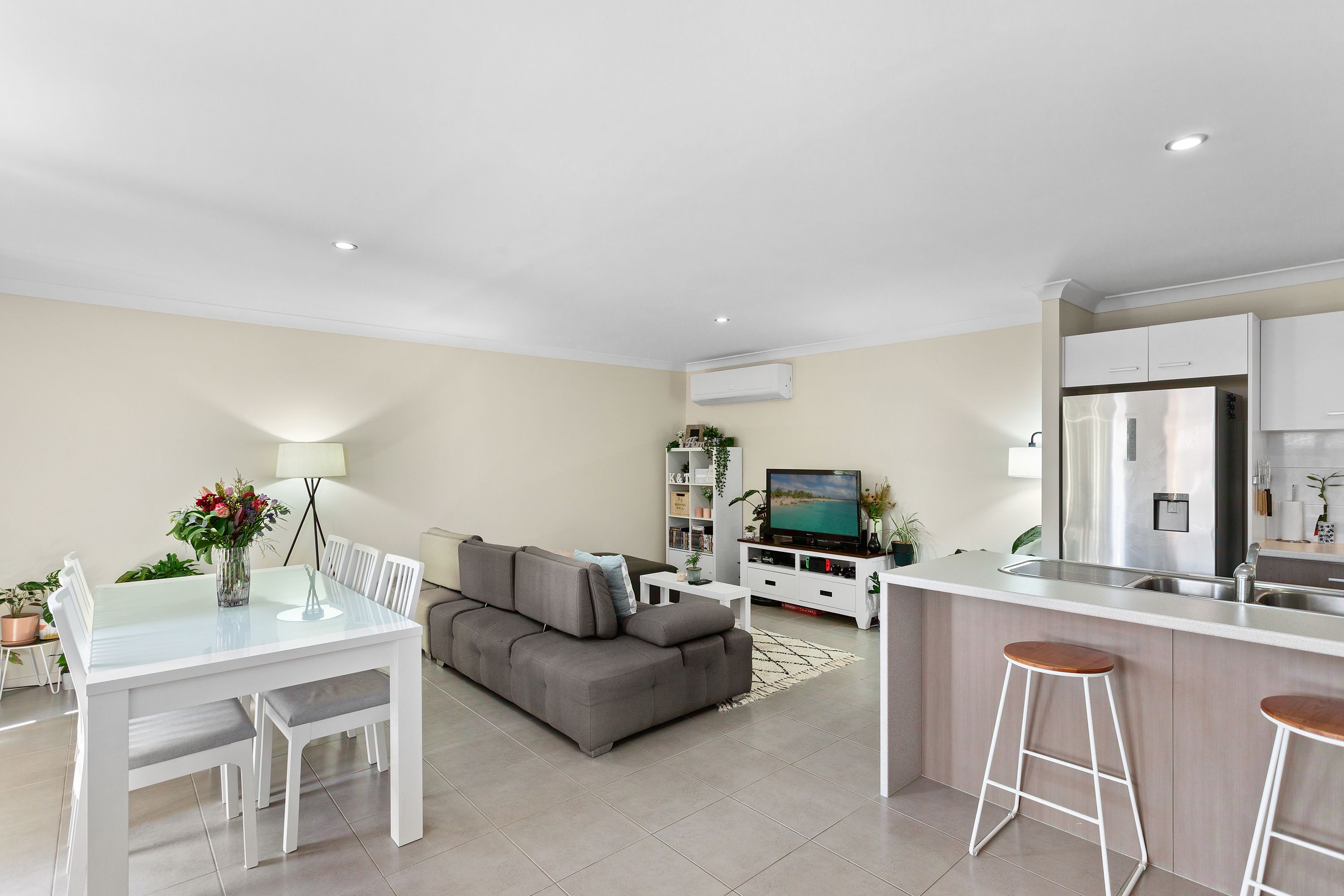 Unit 2/3 Paperbark Drive, Glenvale, QLD 4350