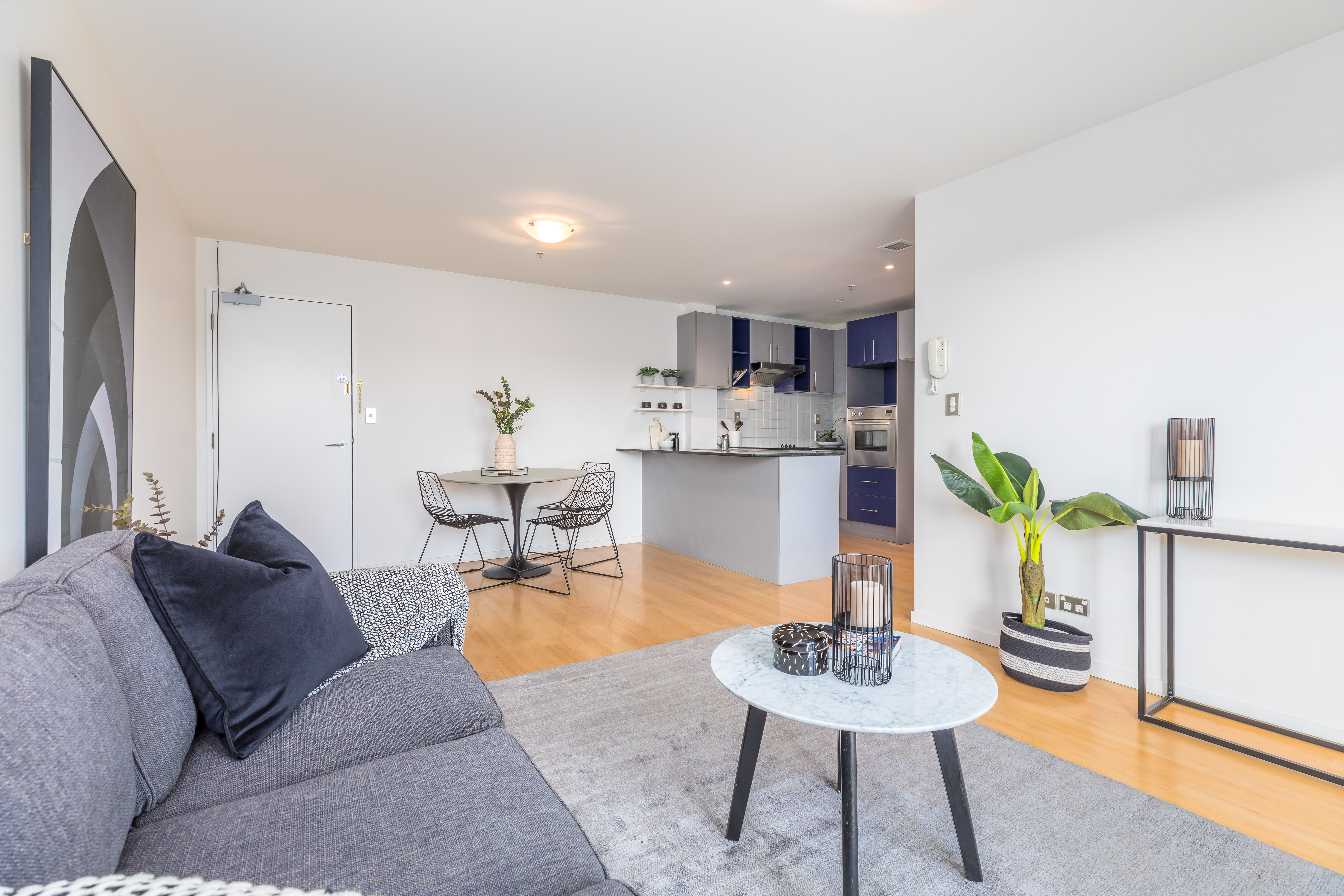 5H/17 Crown Lynn Place, New Lynn, Waitakere City