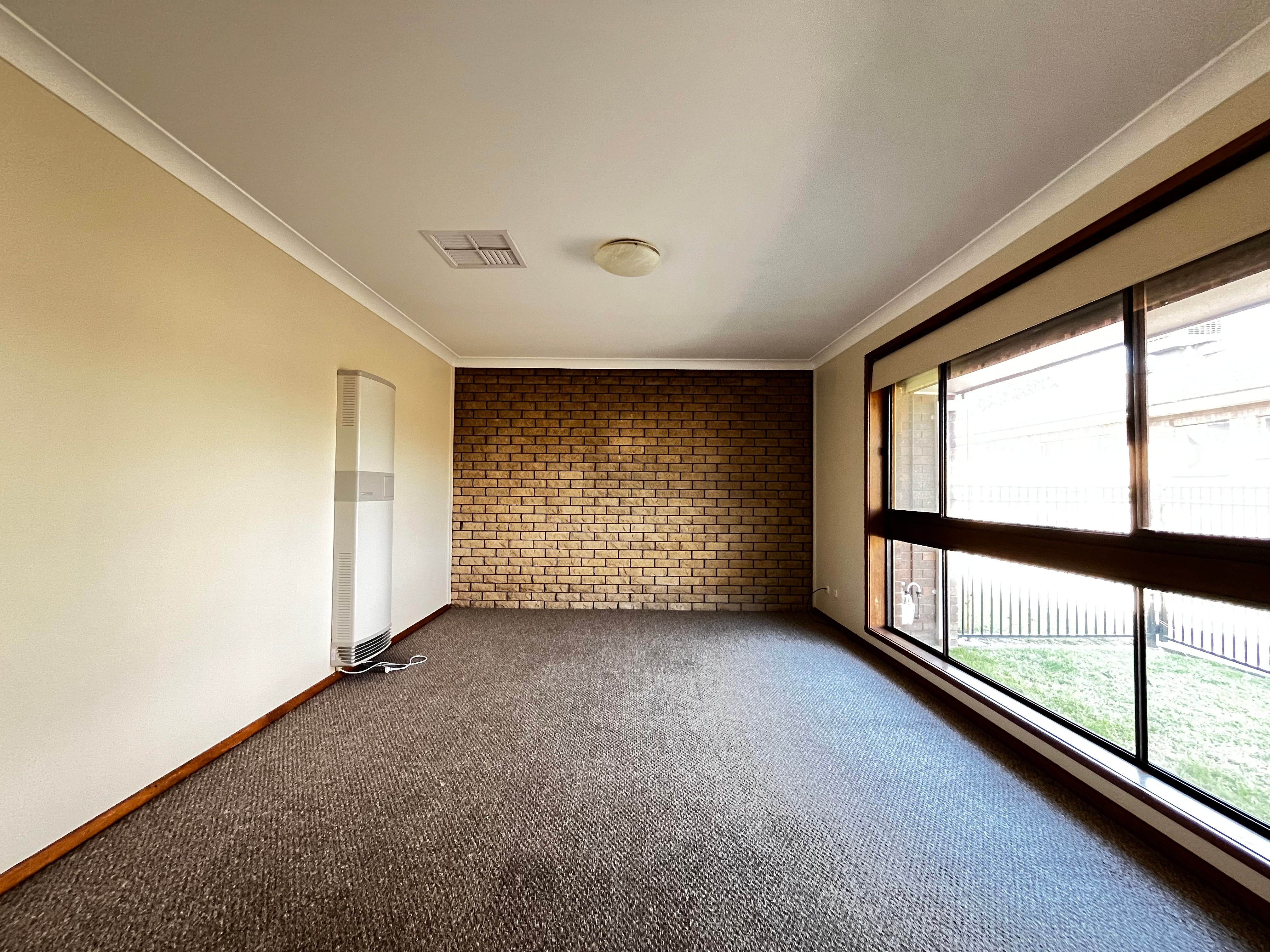 1/482 Mcdonald Road, Lavington, NSW 2641