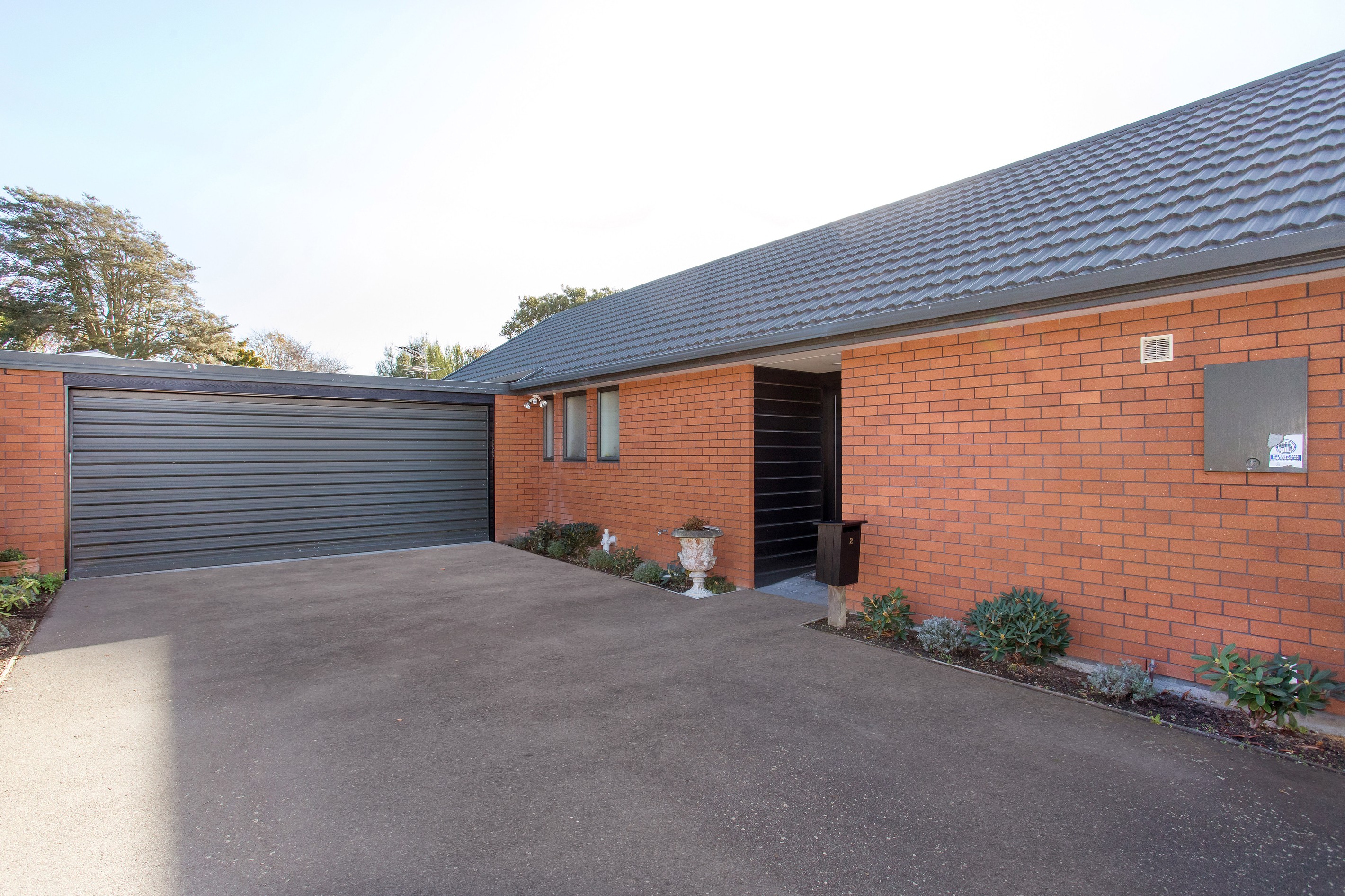 2/118a Sawyers Arms Road, Northcote, Christchurch City