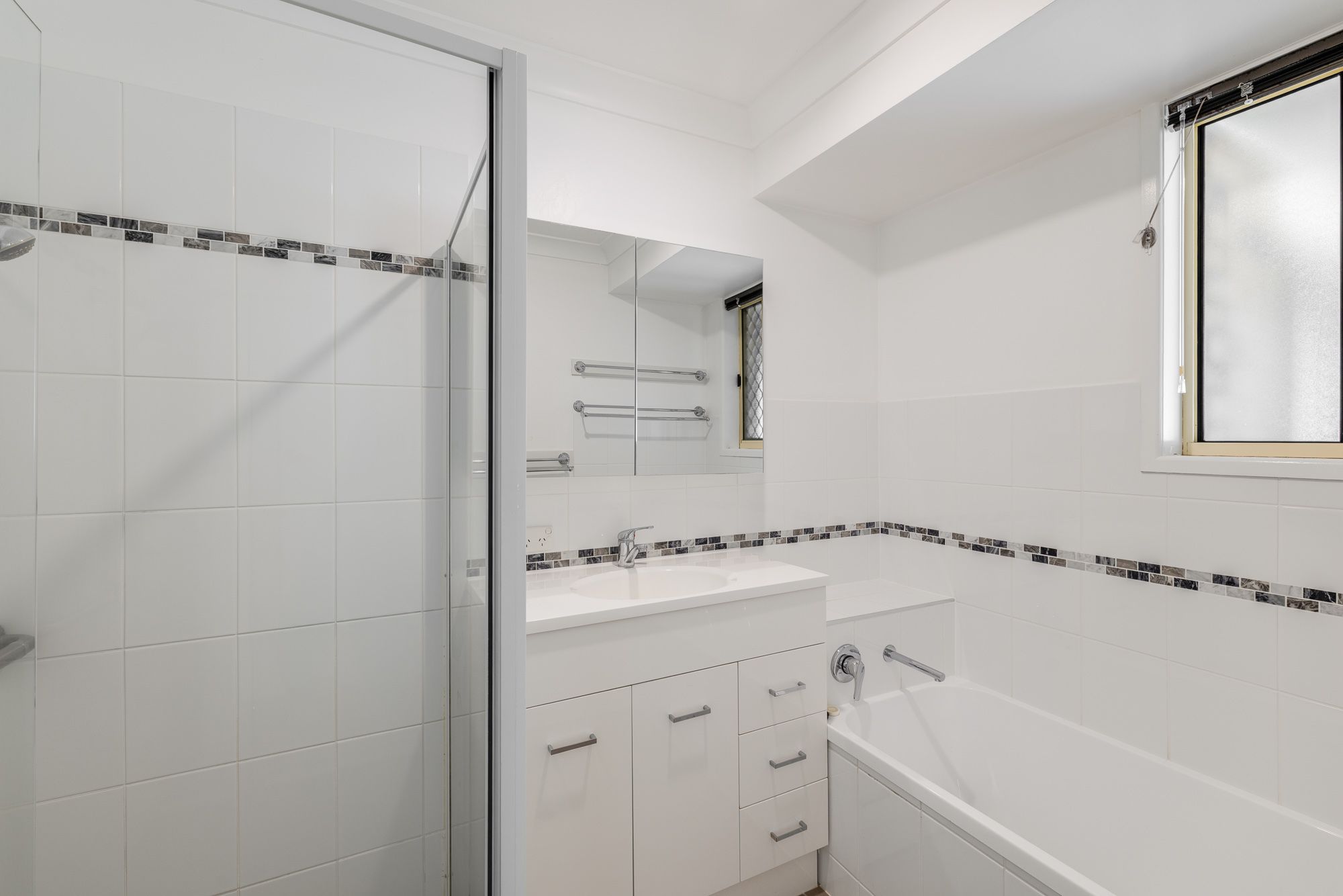1 Bowden Court — photo 12 of 15