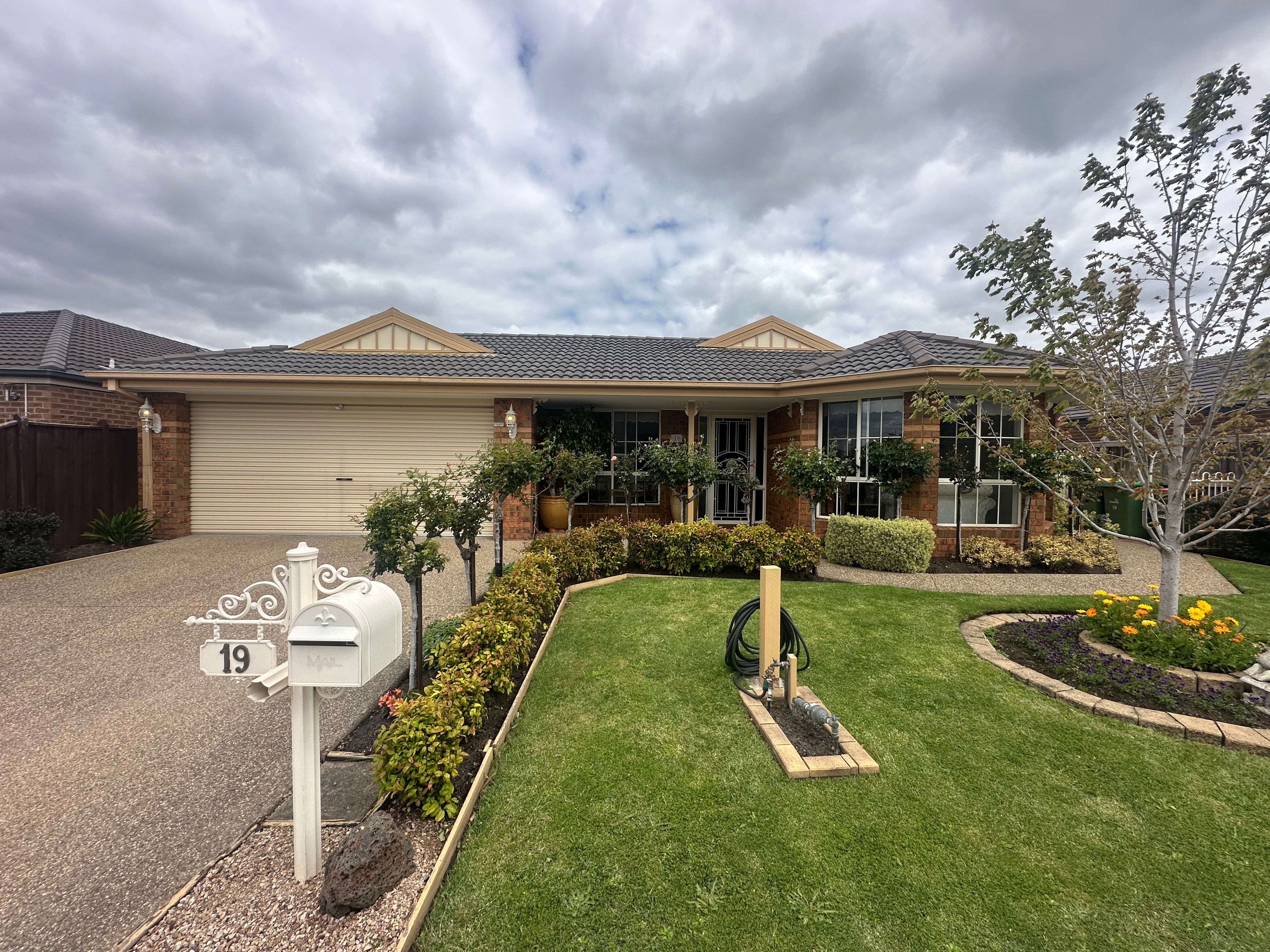 19 Gallery Way , Pakenham VIC 3810