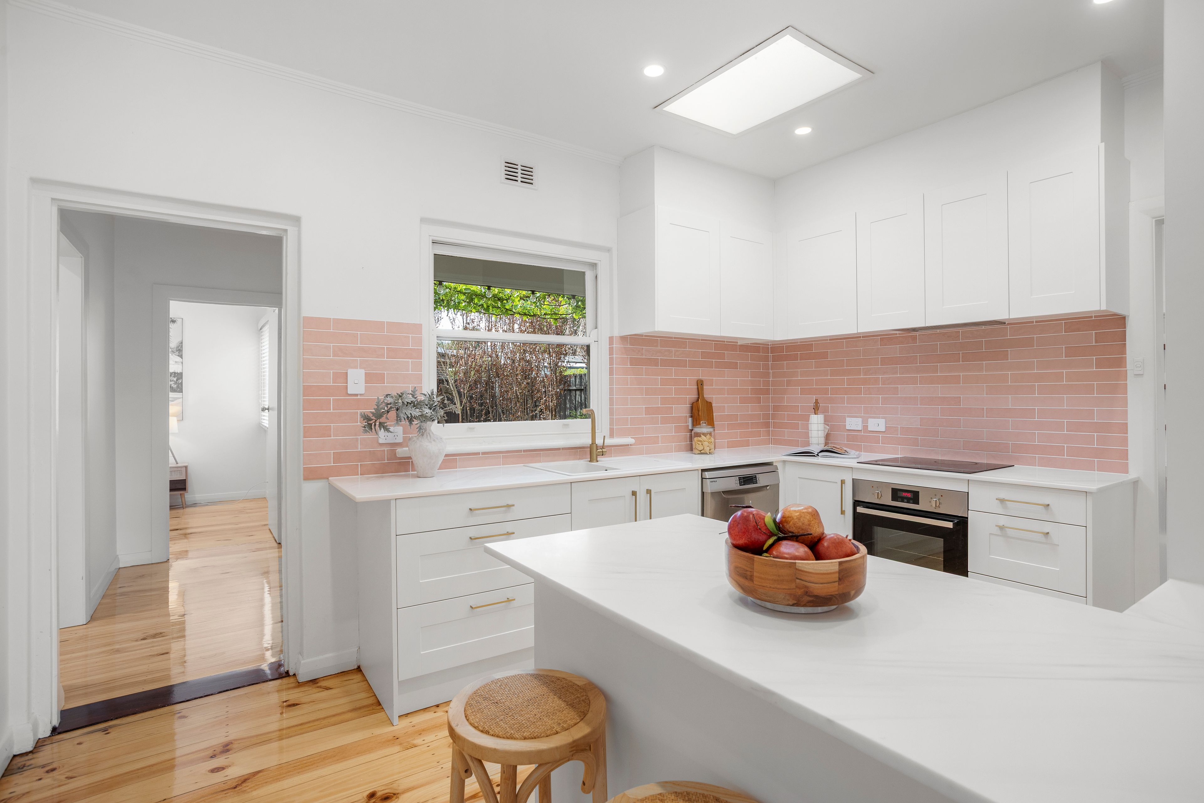 27 Brooklyn Avenue — photo 10 of 23