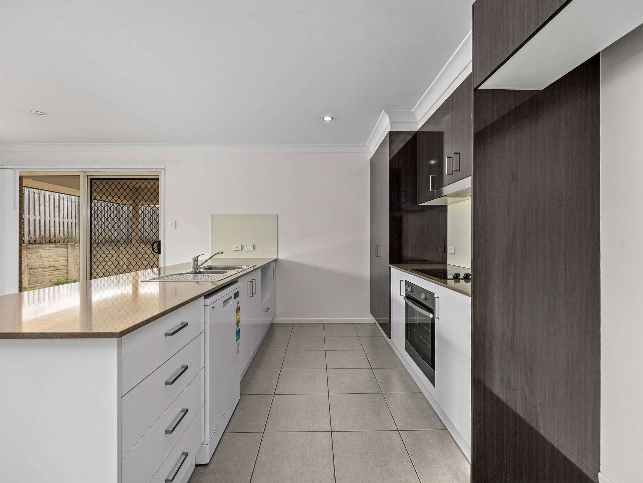 17 Parkwood Street, Fernvale, QLD 4306