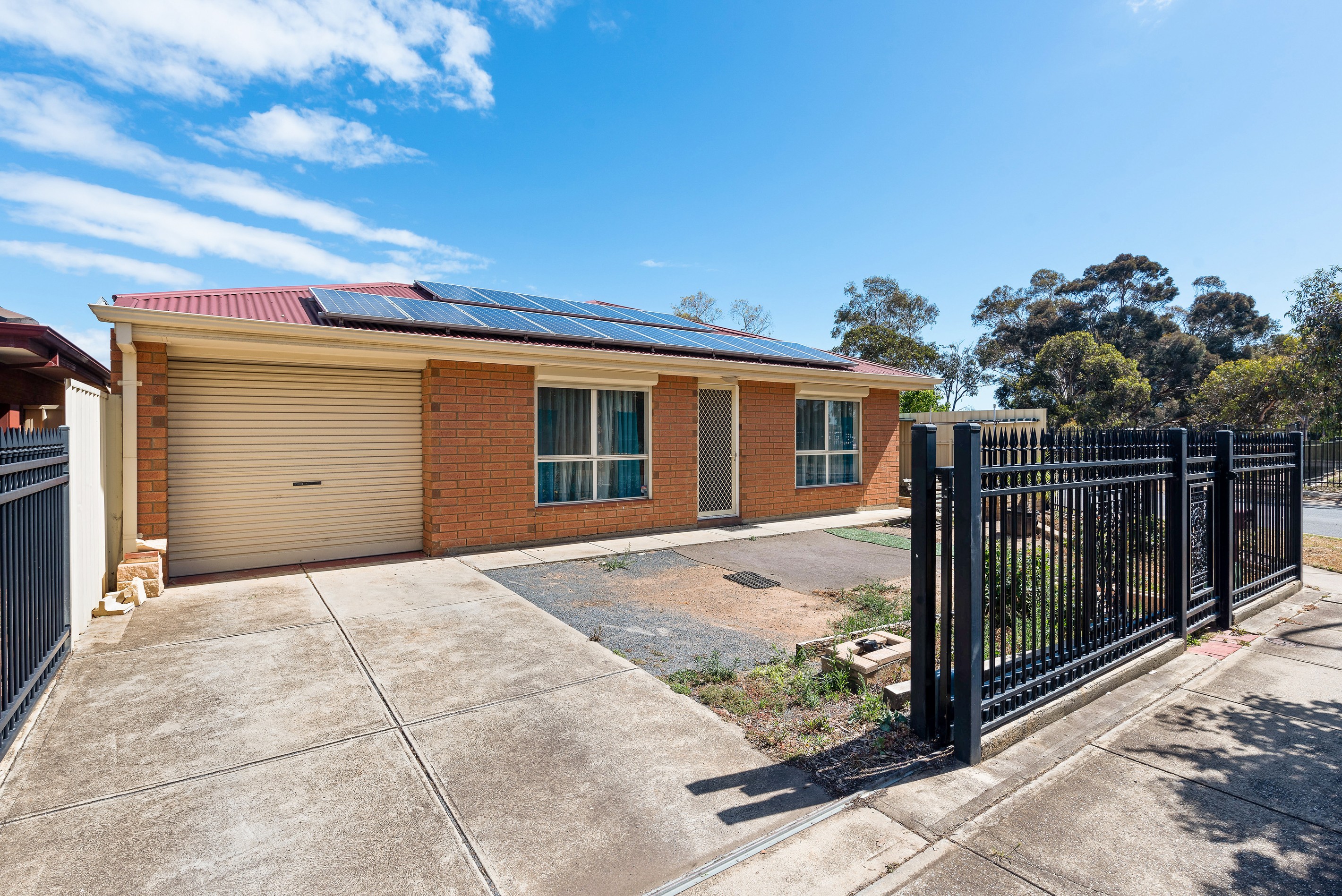 16a Torrens Crescent, Pennington, SA 5013