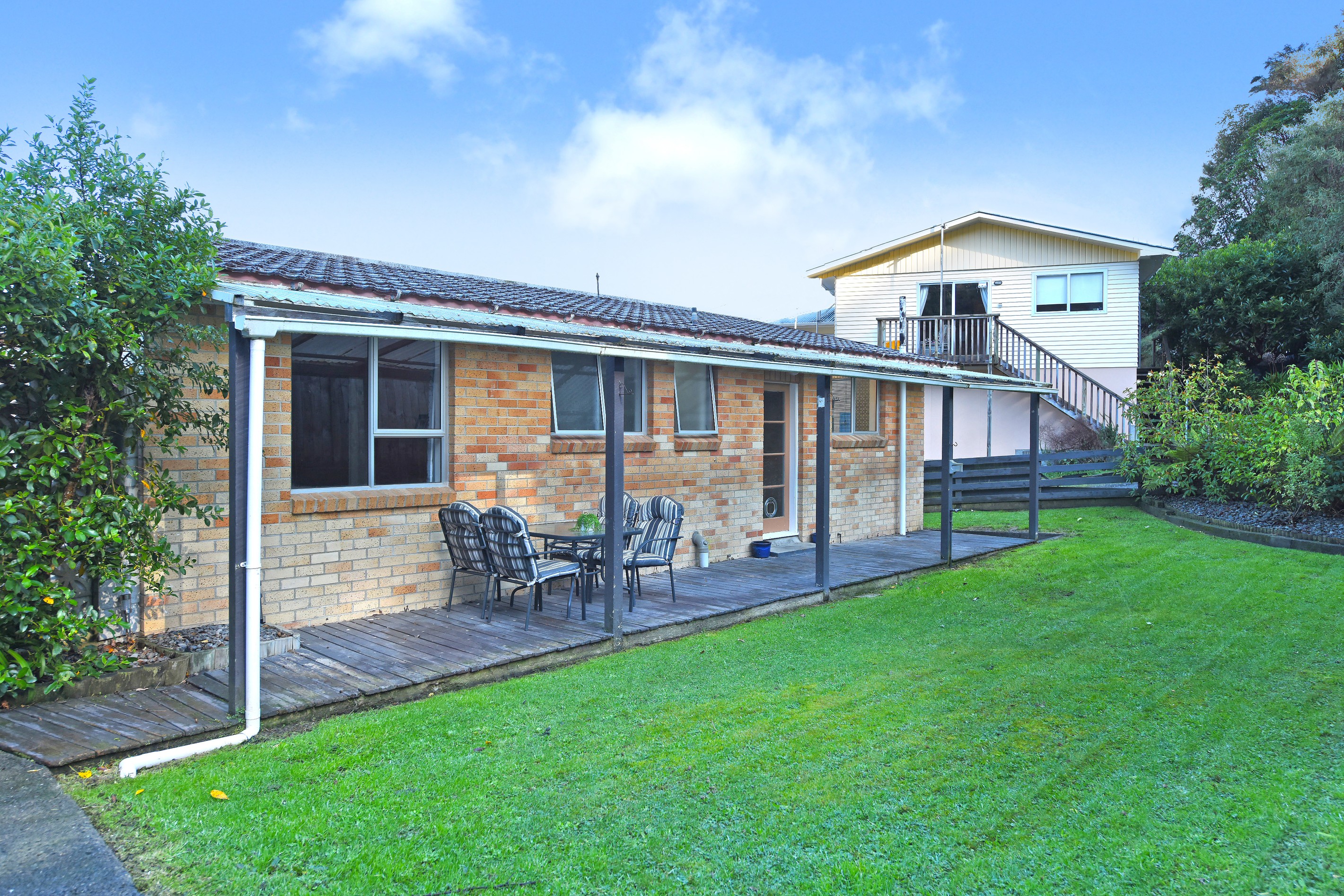 2/11 Lowry Crescent, Stokes Valley, Lower Hutt City