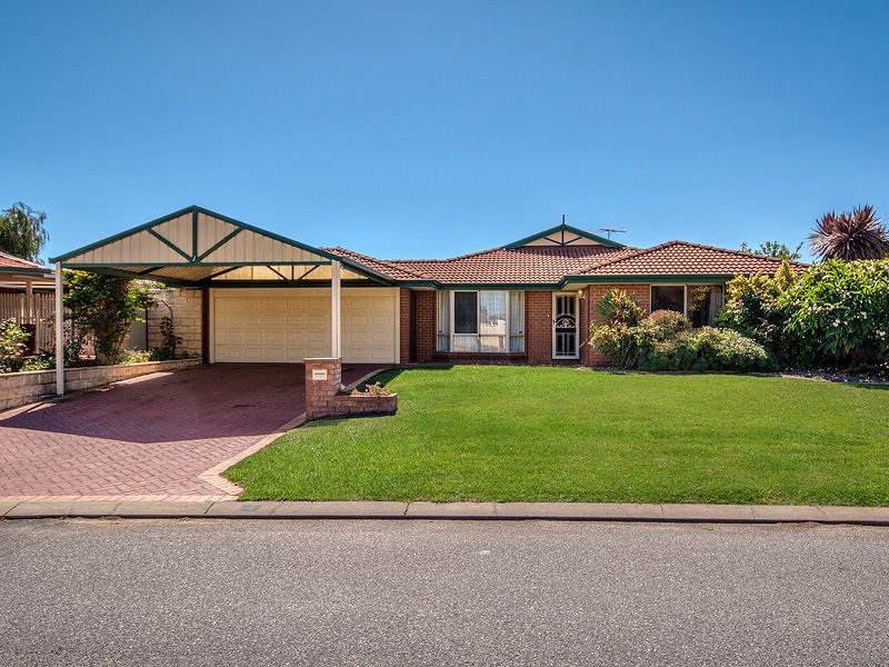 4 Montebourg Meander, Port Kennedy, WA 6172