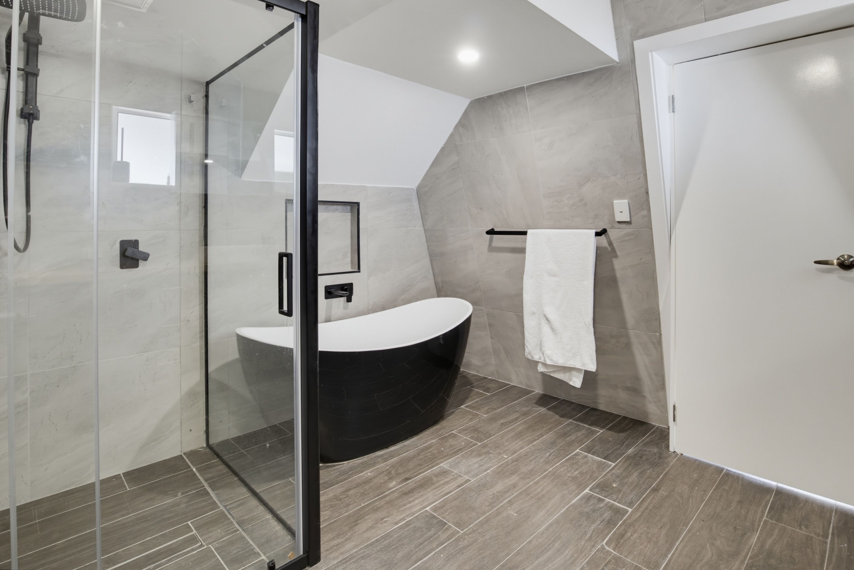 12 Para Avenue — photo 15 of 30
