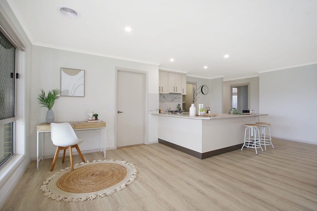 18 O'Keefe Street — photo 12 of 17