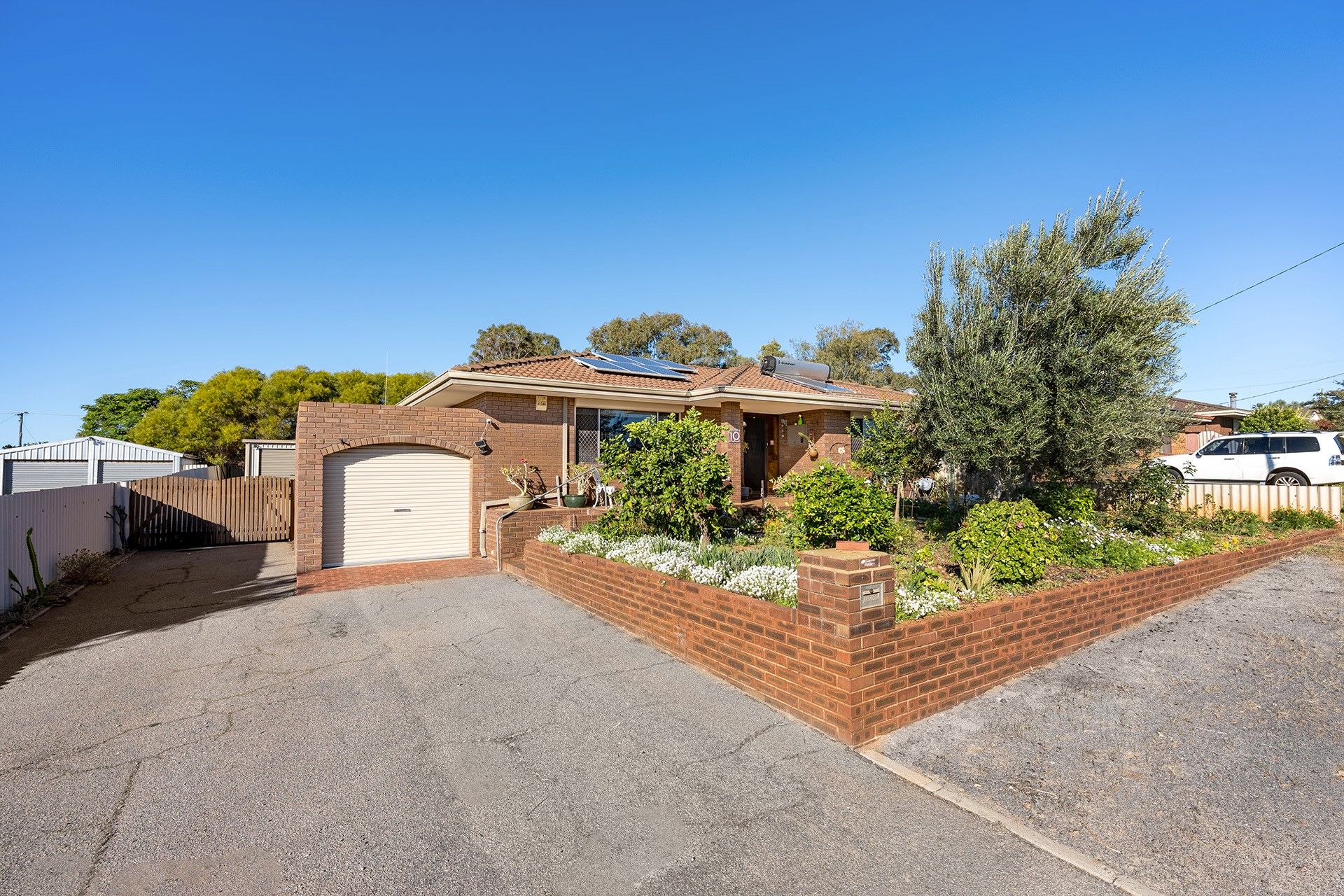10 Tuart Street — photo from Ray White Geraldton Dongara - Geraldton Location