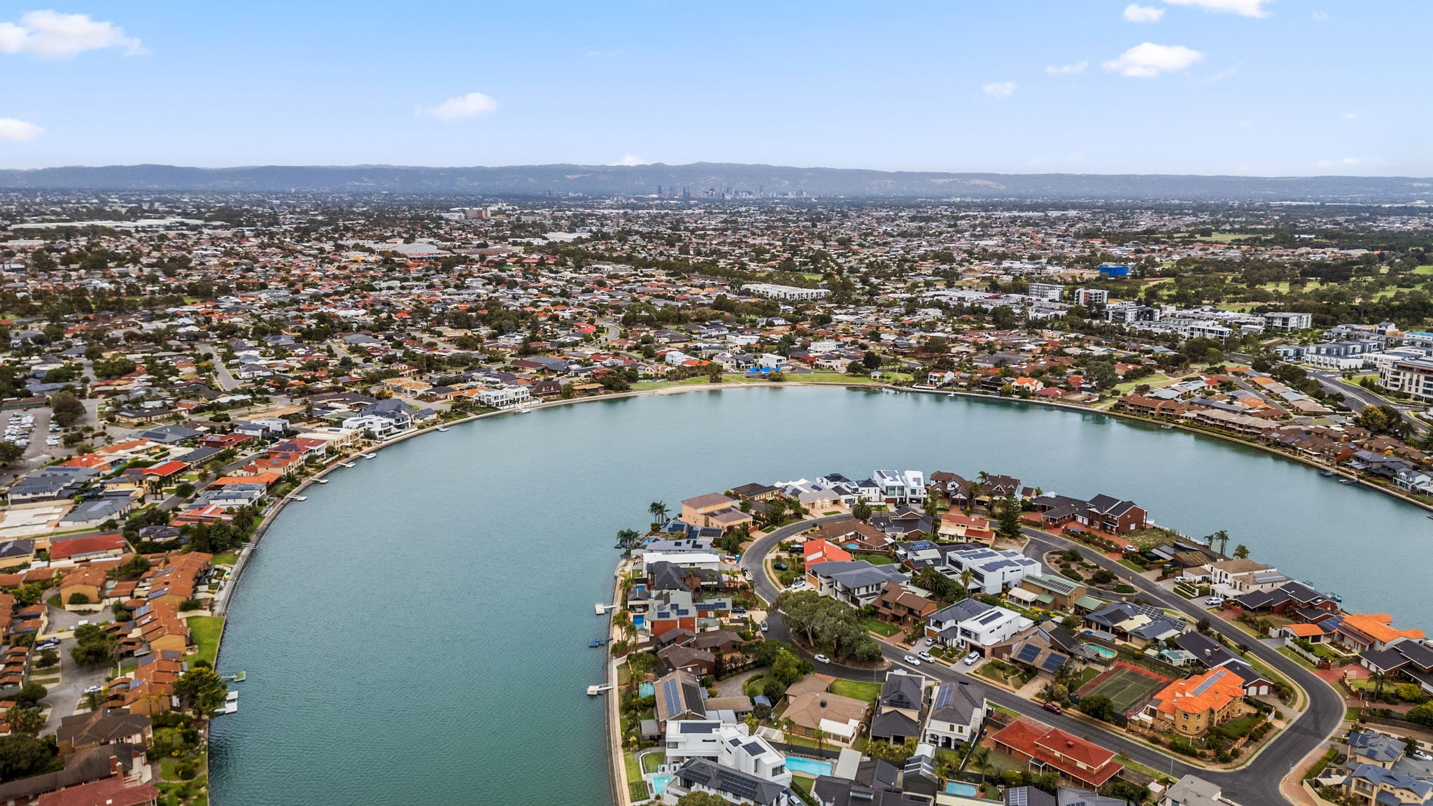 27 Sir John Marks Drive, West Lakes, SA 5021