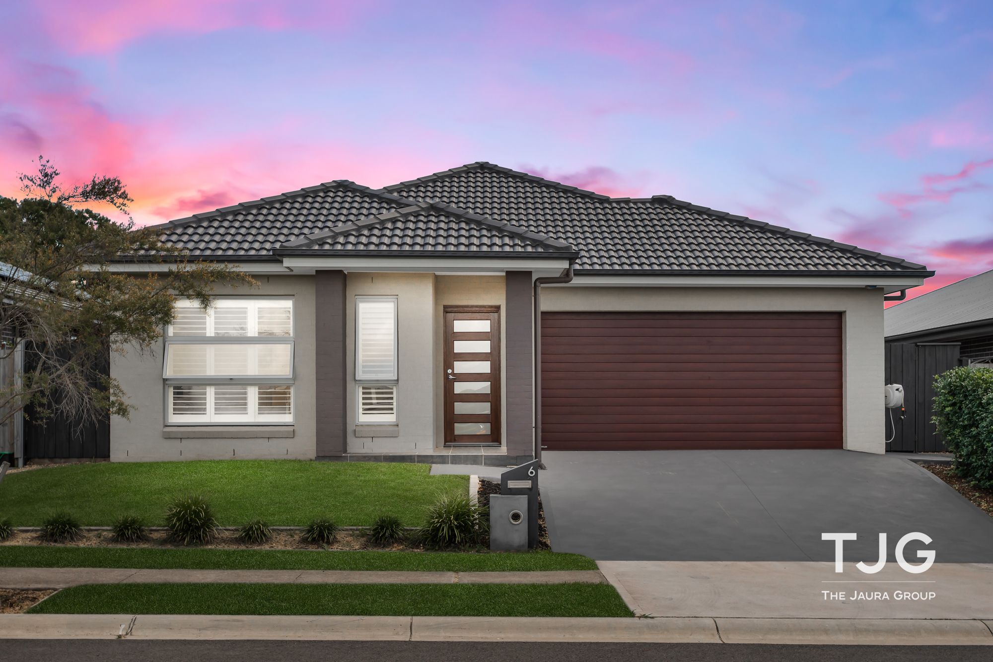 6 Longmeadow Parkway, Box Hill, NSW 2765