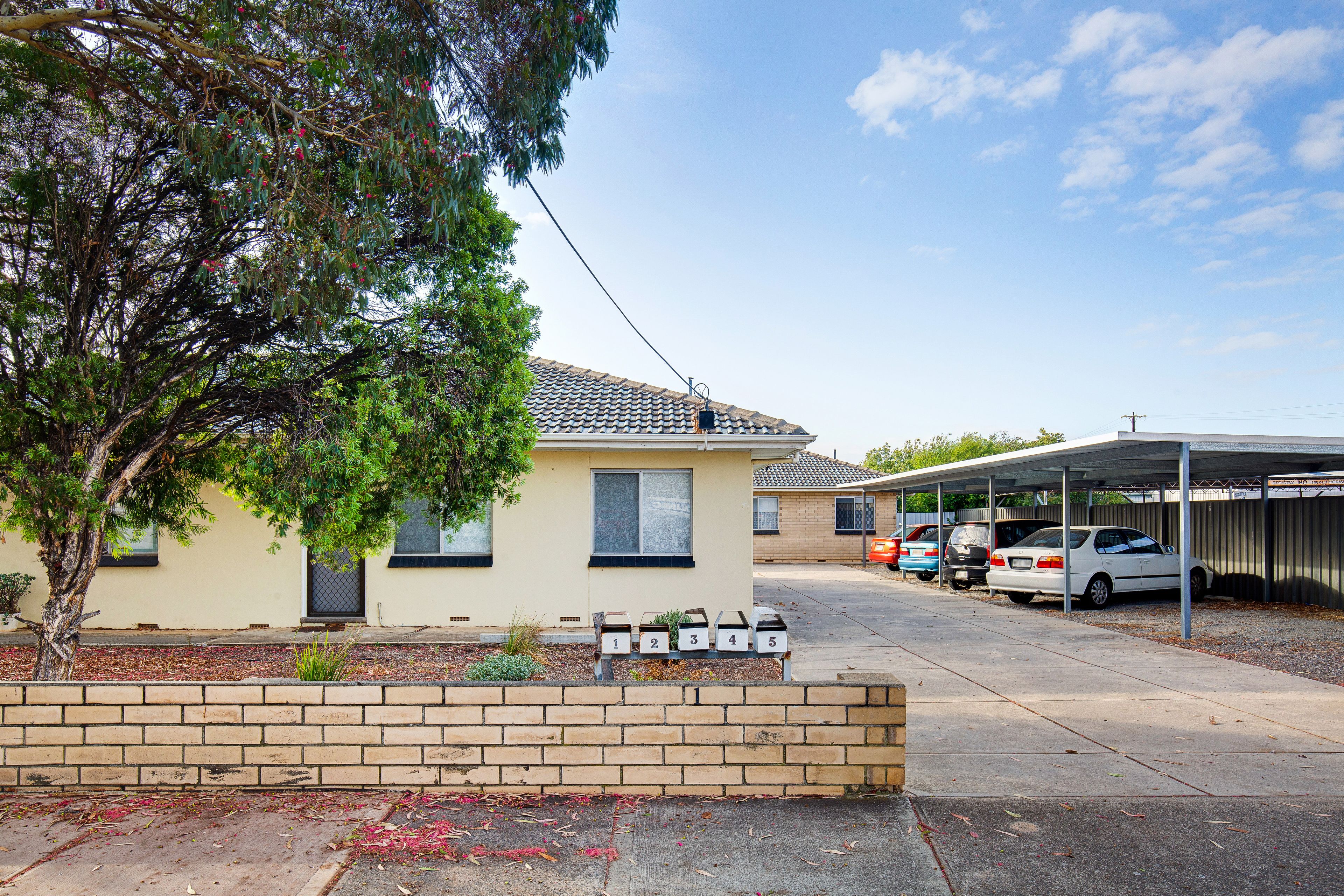 1 Newton Avenue, Clovelly Park, SA 5042
