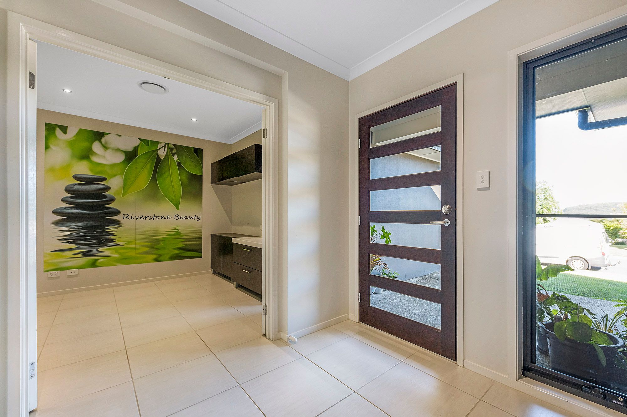 3 Woodview Court, Maudsland, QLD 4210